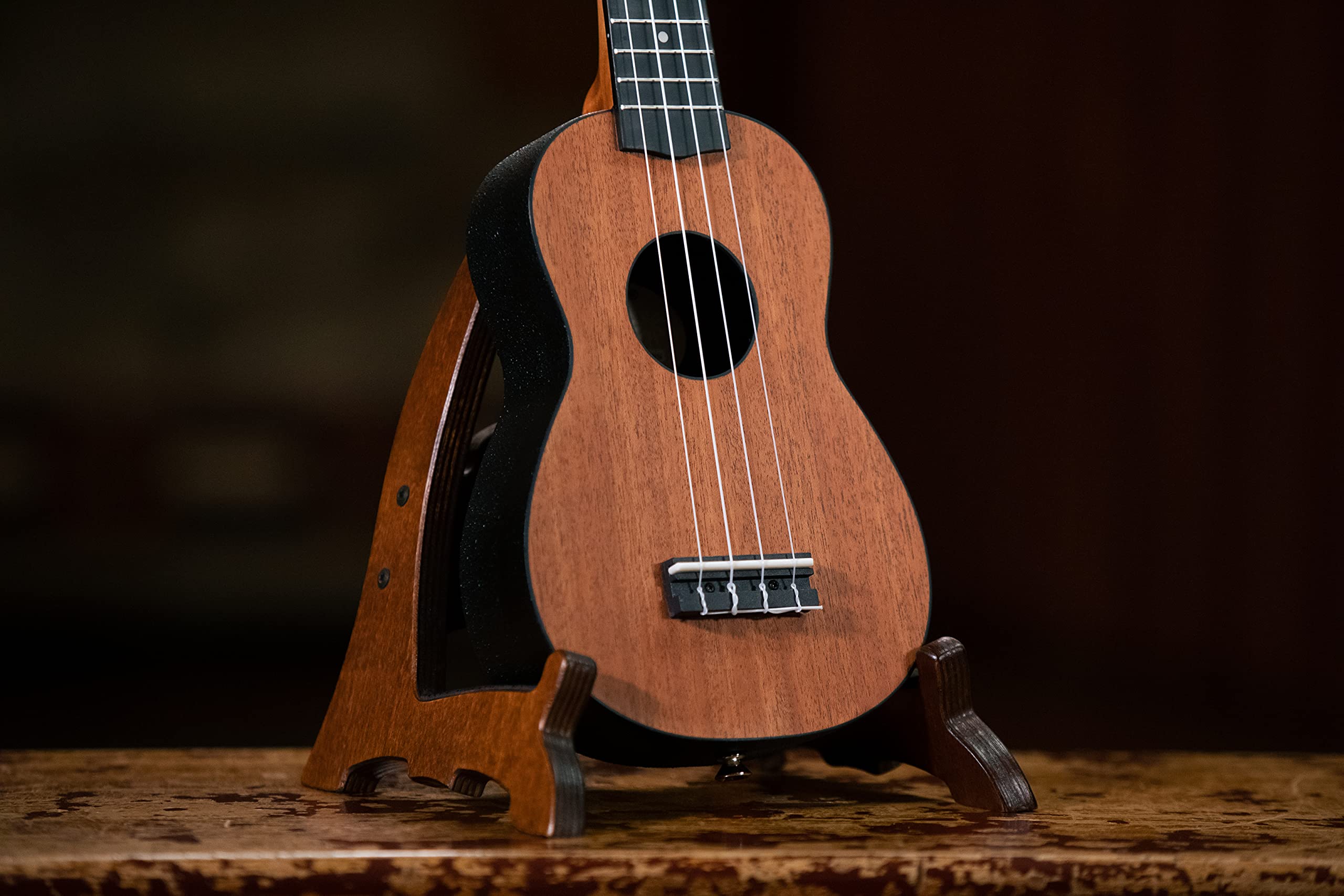 Ortega Guitars Akustyczne Ukulele Sopranowe – Seria Keiki K2 – w Zestawie z Akcesoriami – Mahoń/ABS, Wykończenie Naturalne (K2-MAH)