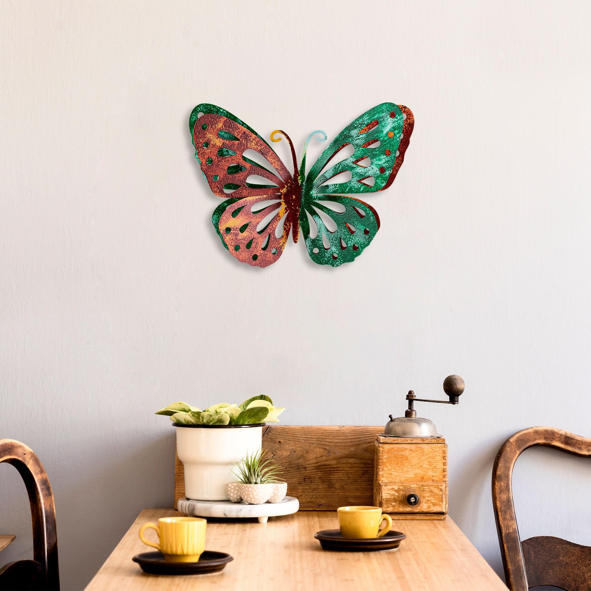 Handmade Decorative Metal Wall Accessory, 29 x 22 cm, 100% Metal (1.5 mm), Unique Hand-Painted Design, Perfect for Home Decor and Personal Touch