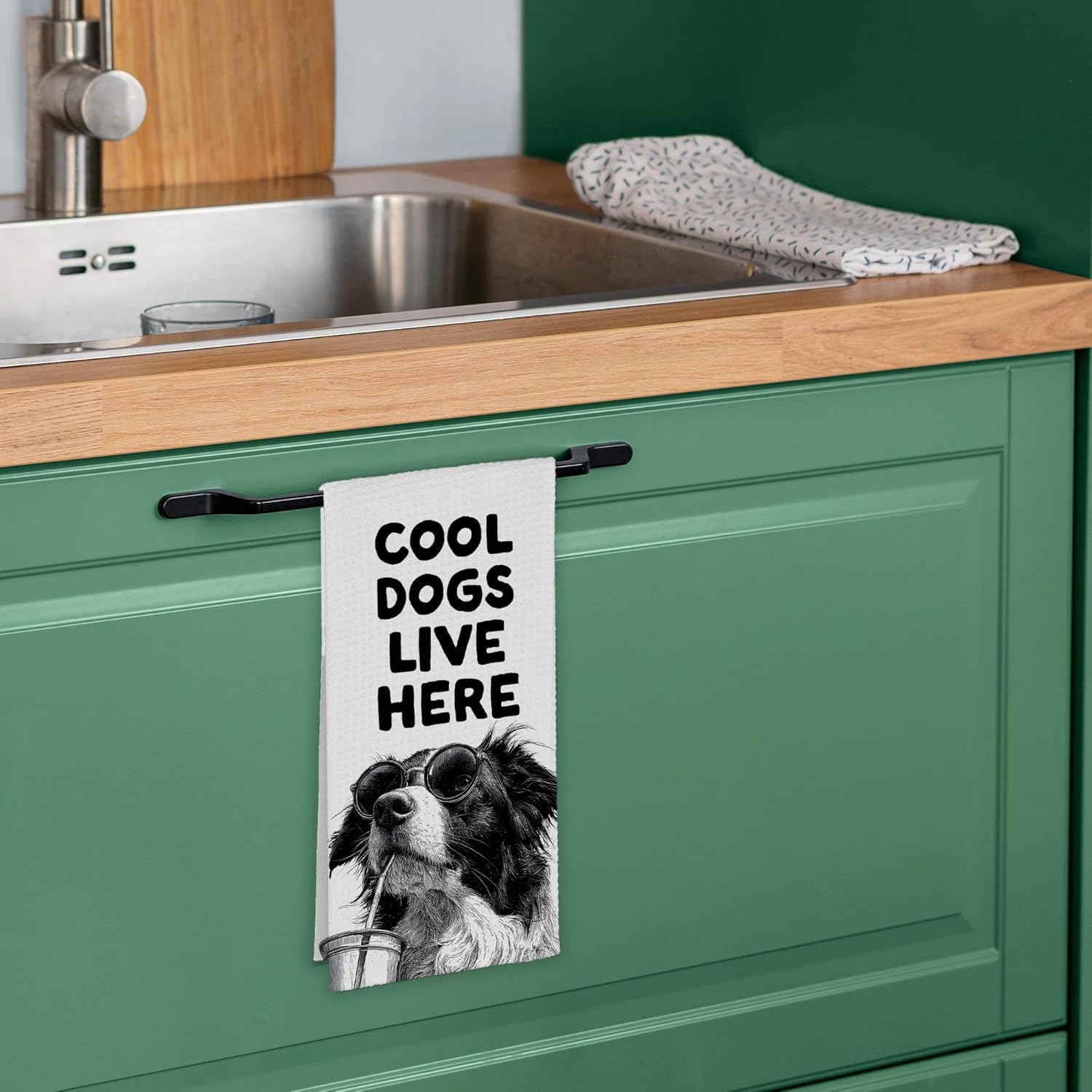 Funny Dog Border Collie Kitchen Towels, Cool Dogs Live Here Dish Towel Gifts for Dog Lovers Christmas, Sunglasses Coffee Hand Towels Decor for Bathroom, Retro Tea Bar Towel for Dorm 16x24in - Image 5