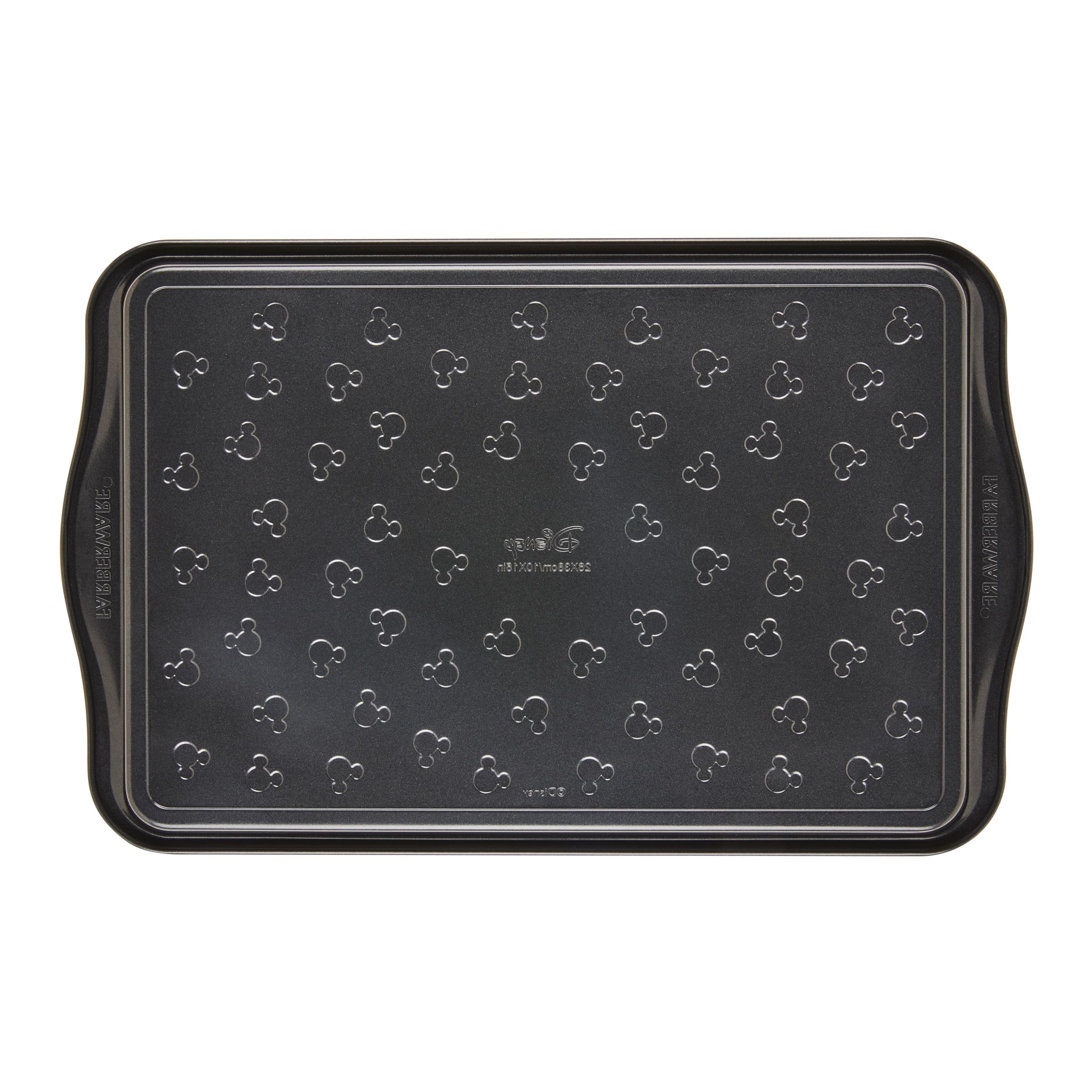 Farberware Disney Bake with Mickey Mouse Nonstick Bakeware Set/Baking Pans with Disney Home Oven Mitts, Cookie Pans, Muffin/Cupcake and Loaf Pan, 6 Piece - Black