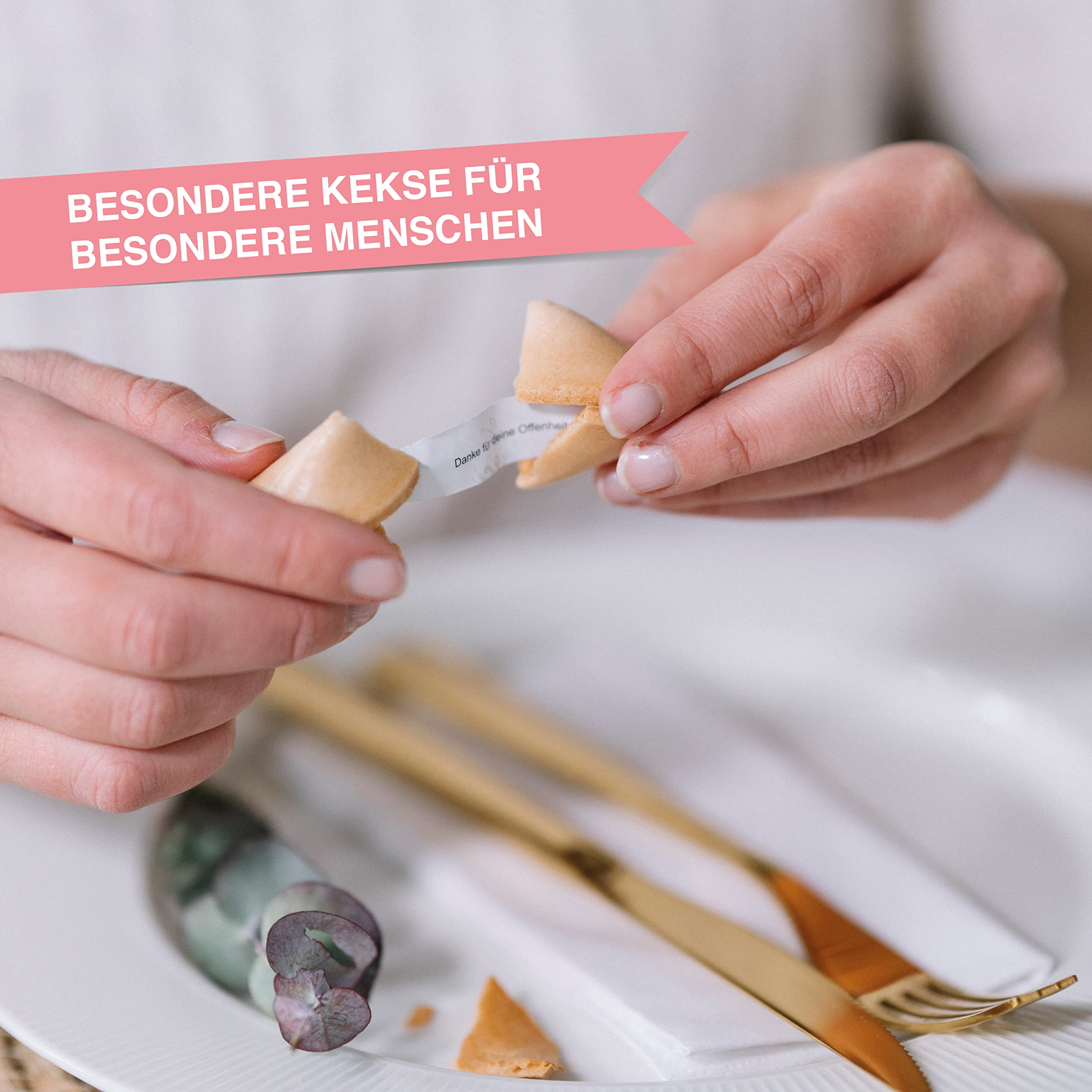 Ni Hao - Biscotti portafortuna "Alles Liebe" in una bella scatola da 10 pezzi, con biscotti confezionati singolarmente e diverse scritte, Made in Germany (lingua italiana non garantita)