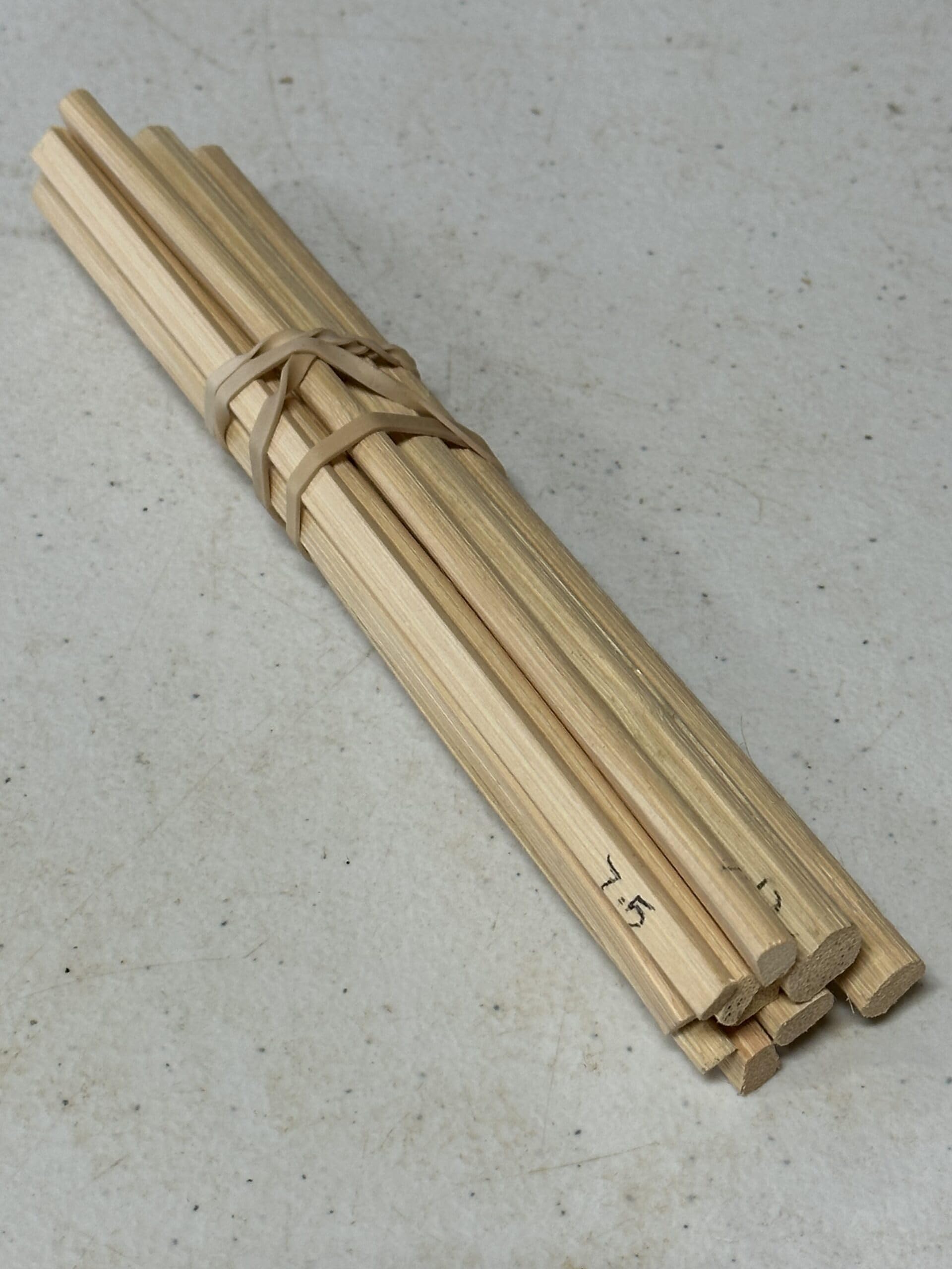 spline sample pack, 10 different sizes in a 6" sample.