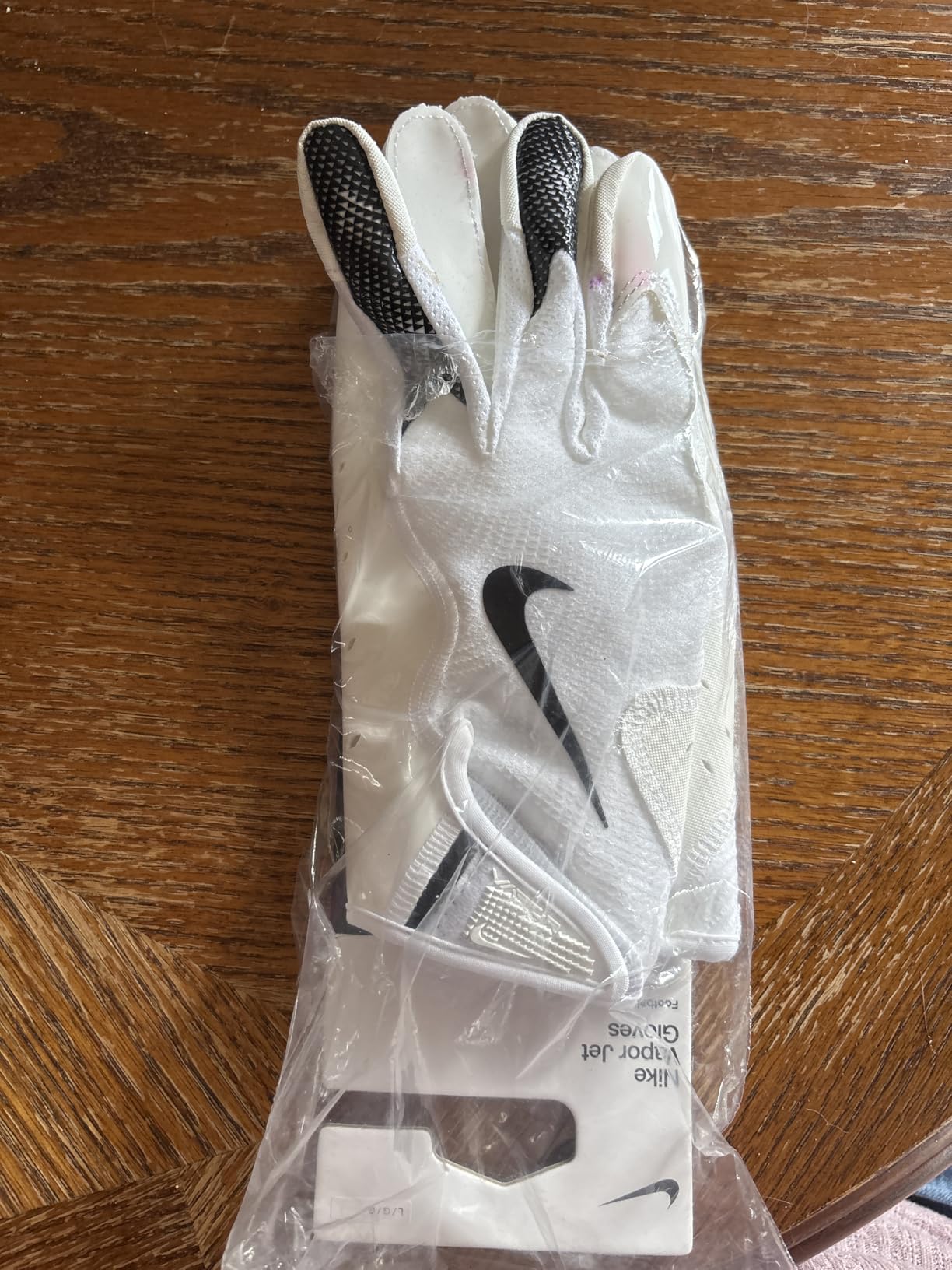 all white nike gloves