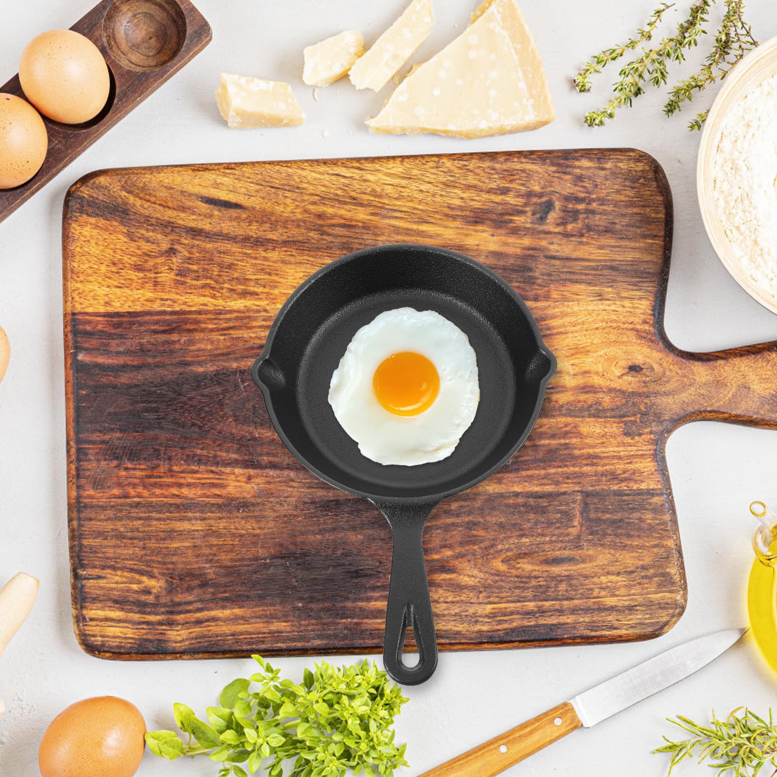 UKCOCO Kleiner Gleichmäßige Wärmeverteilung mit Antihaftbeschichtung Eierpfanne Gusseiserne Kompakte Bratpfanne aus Eisen für Frühstück und Kleine Portionen