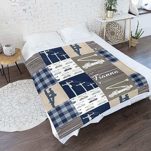 Miniatura 2 de Manta personalizada de Lineman a cuadros con texto y nombre, manta de forro polar súper suave para sofá, cama, 50 x 60 pulgadas