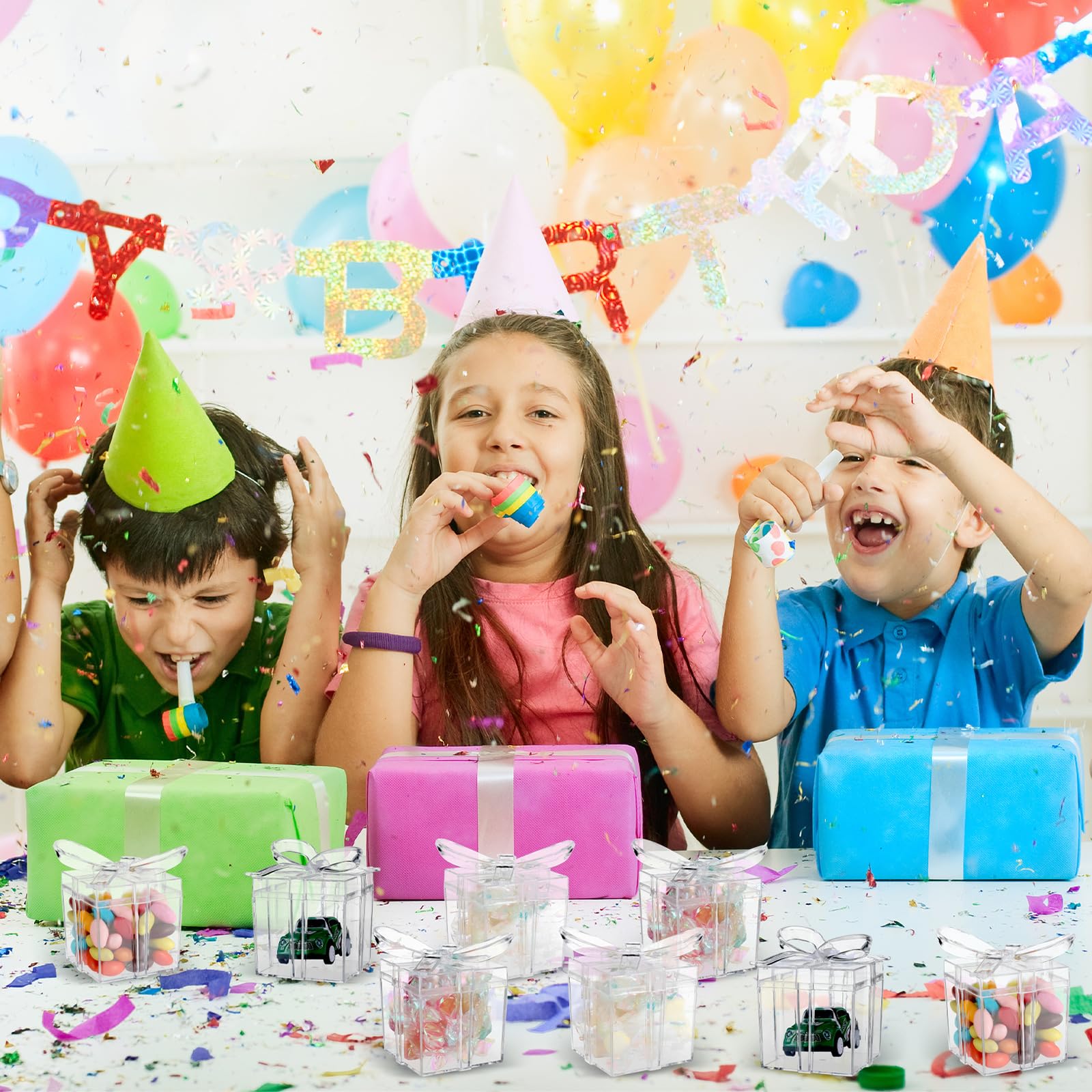 Potchen Transparente Geschenkboxen mit Schleife, 5,1 x 5,1 x 5,8 cm, transparente Geschenkboxen aus Kunststoff, kleine Süßigkeitenbehälter für Hochzeit, Weihnachten, Babyparty, Geburtstag, Party