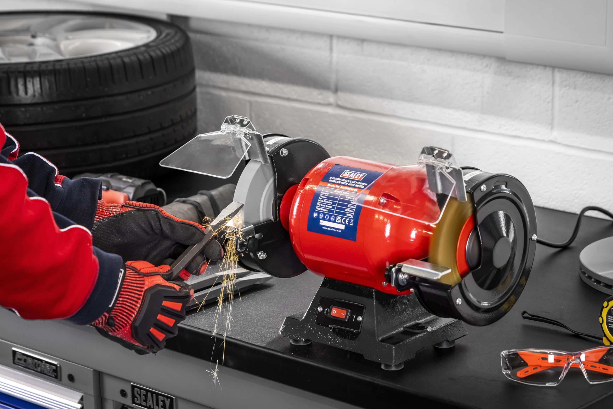 Sealey 150mm Touret avec Roue de Fil 450w/230v Robuste