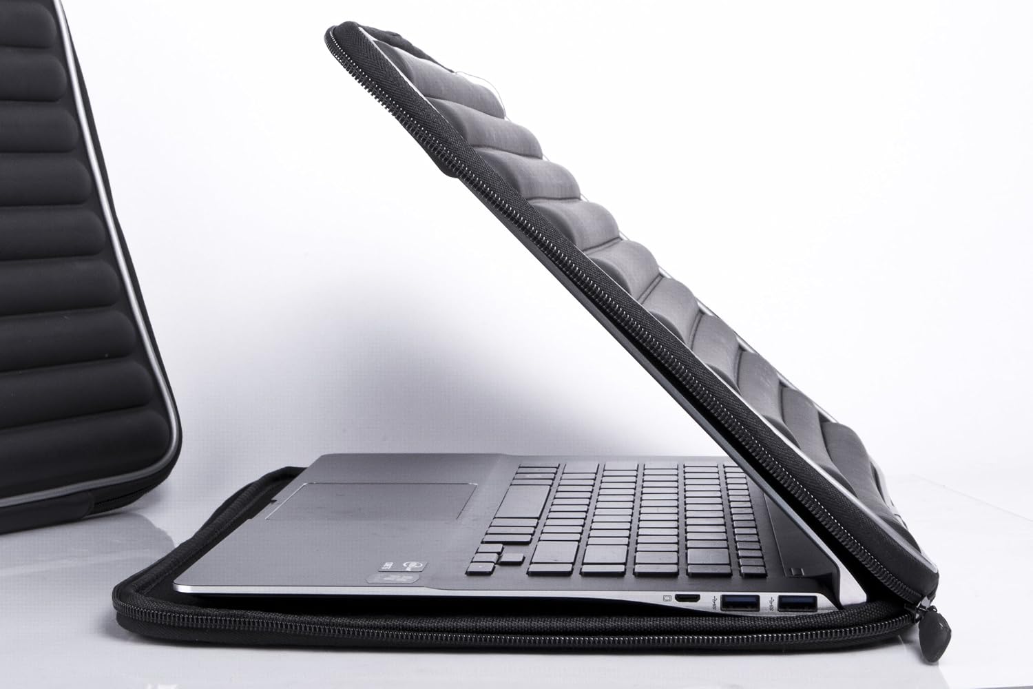 Pwr+ 12.5" Padded Sleeve Case Cover Bag for Chromebook Ultrabook Laptop Tablet: fits Acer Aspire, Asus Zenbook, Dell, HP, Lenovo Yoga & Others