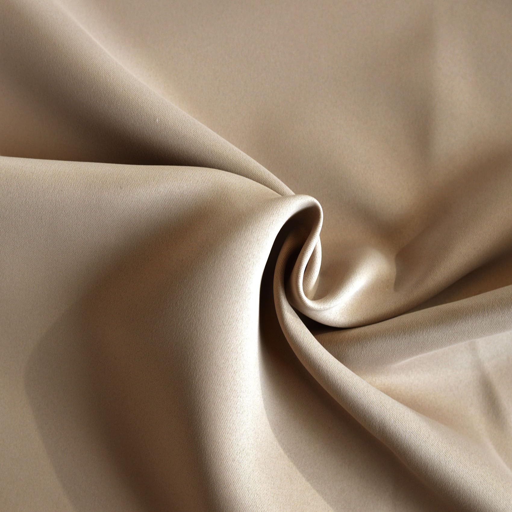 Rideau Occultant Ignifugé M1 Non Feu - Polyester Uni Satiné - Anti-Feu NF P92-507, Œillets Argent - Usage Intérieur Domestique et ERP - 140 x 260 cm - Gris Souris