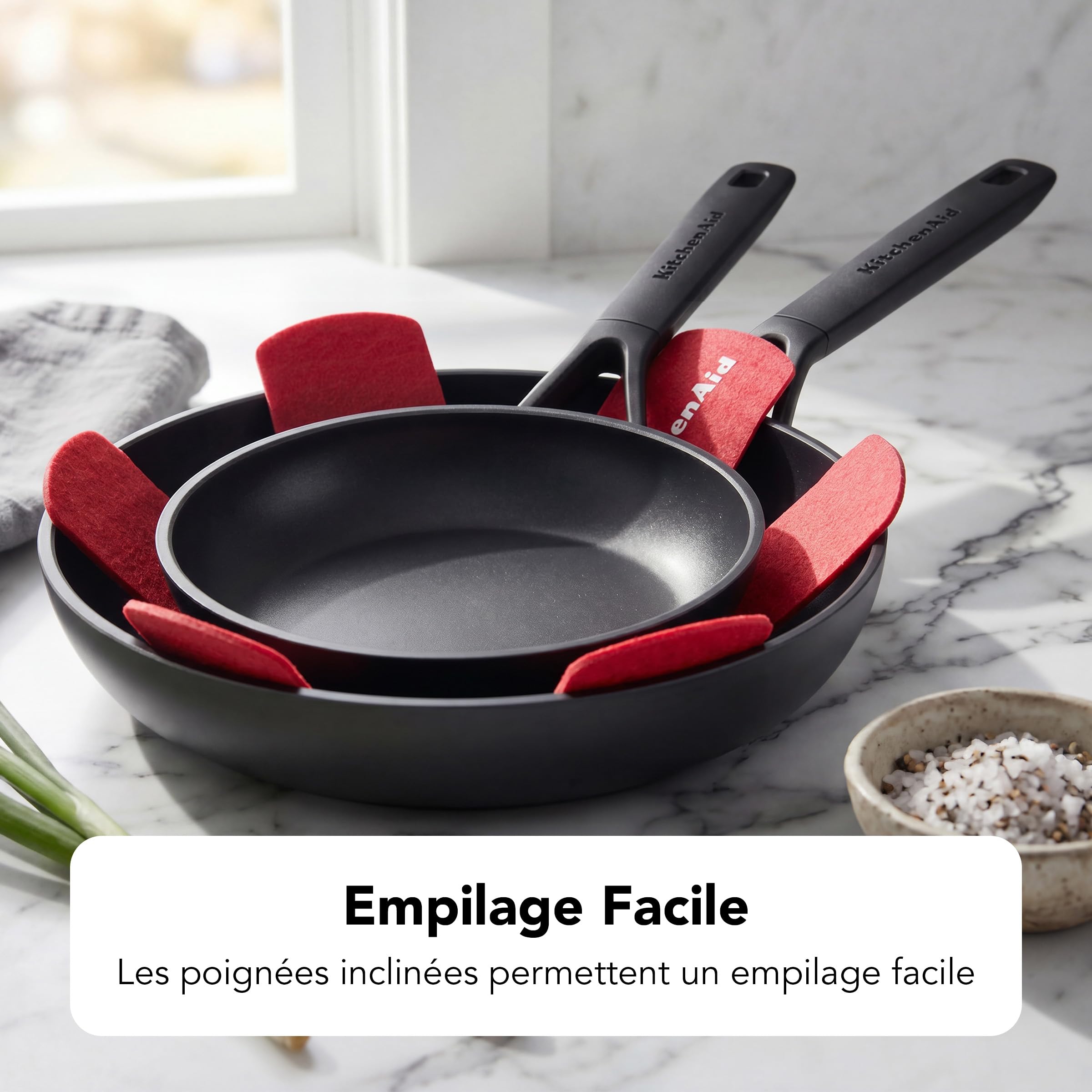 KitchenAid Poêle à Frire 30 cm - Aluminium Forgé Anodisé Dur, Revêtement Céramique Antiadhésif Sans PFAS, Compatible Induction, Four et Lave-Vaisselle, Noir