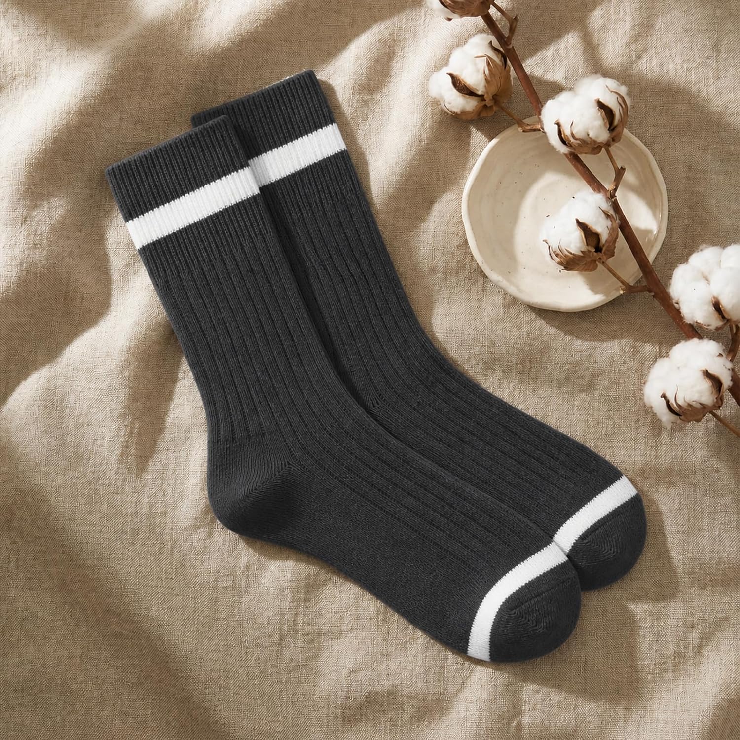 WANDER Classic Retro Stripe Calf Socks for Men & Women - Breathable, Ribbed Cuff, Combed Cotton Crew Socks 3-Pack 7-10