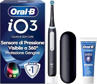 Oral-B iO 3 Spazzolino Elettrico Ricaricabile, con 1 Testina di Ricambio, Nero – 1 Testine di Ricambio per Spazzolino Elettrico, Custodia da Viaggio + 1 Dentifricio Pro Expert, Pulizia Denti Efficace