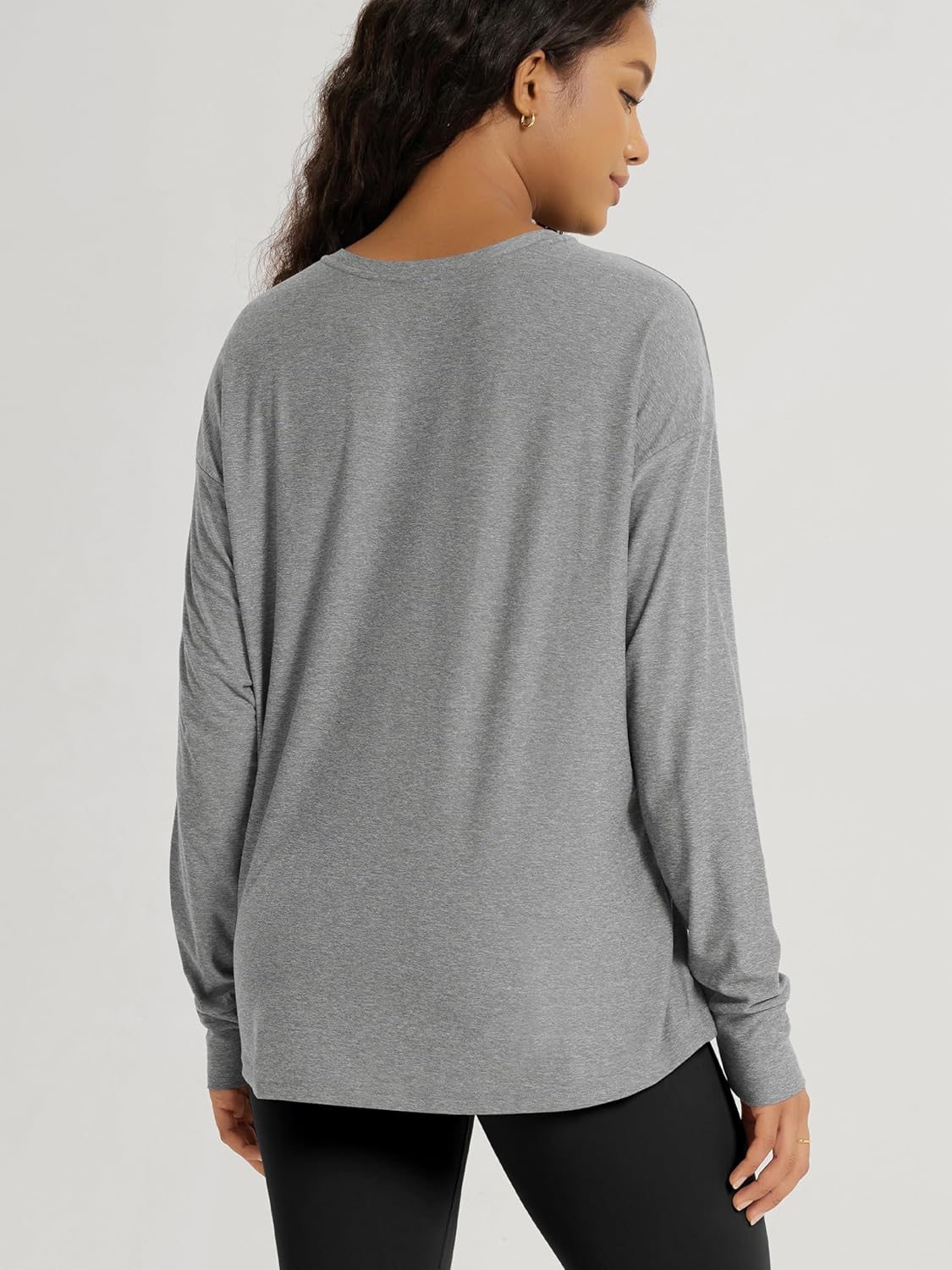 ODODOS Women's Long Sleeve Tee - Ultra Soft odSTRATUM Tech Performance Top UPF 50+ Crew Neck Relaxed-Fit T-Shirts - Image 3