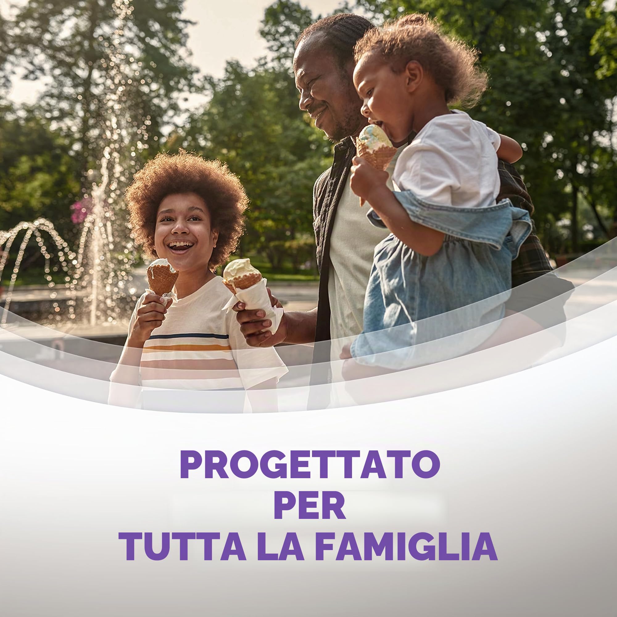 Aquafresh Dentifricio Tripla Protezione Bianchezza, Per Denti Forti e Alito Freddo, Confezione da 12 x 125 ml