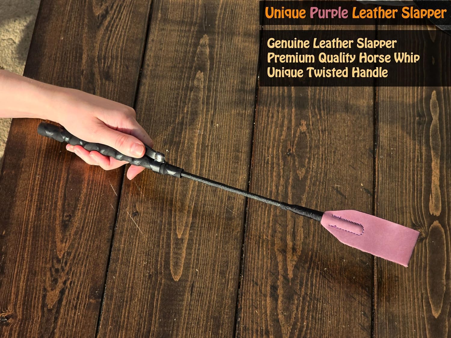 Cultivo de caballo dorado y morado de 18 pulgadas | Parte superior de bate de salto de piel auténtica | Mango sintético negro | Eje de fibra de vidrio ecuestre | Entrenamiento ecuestre | Internacional