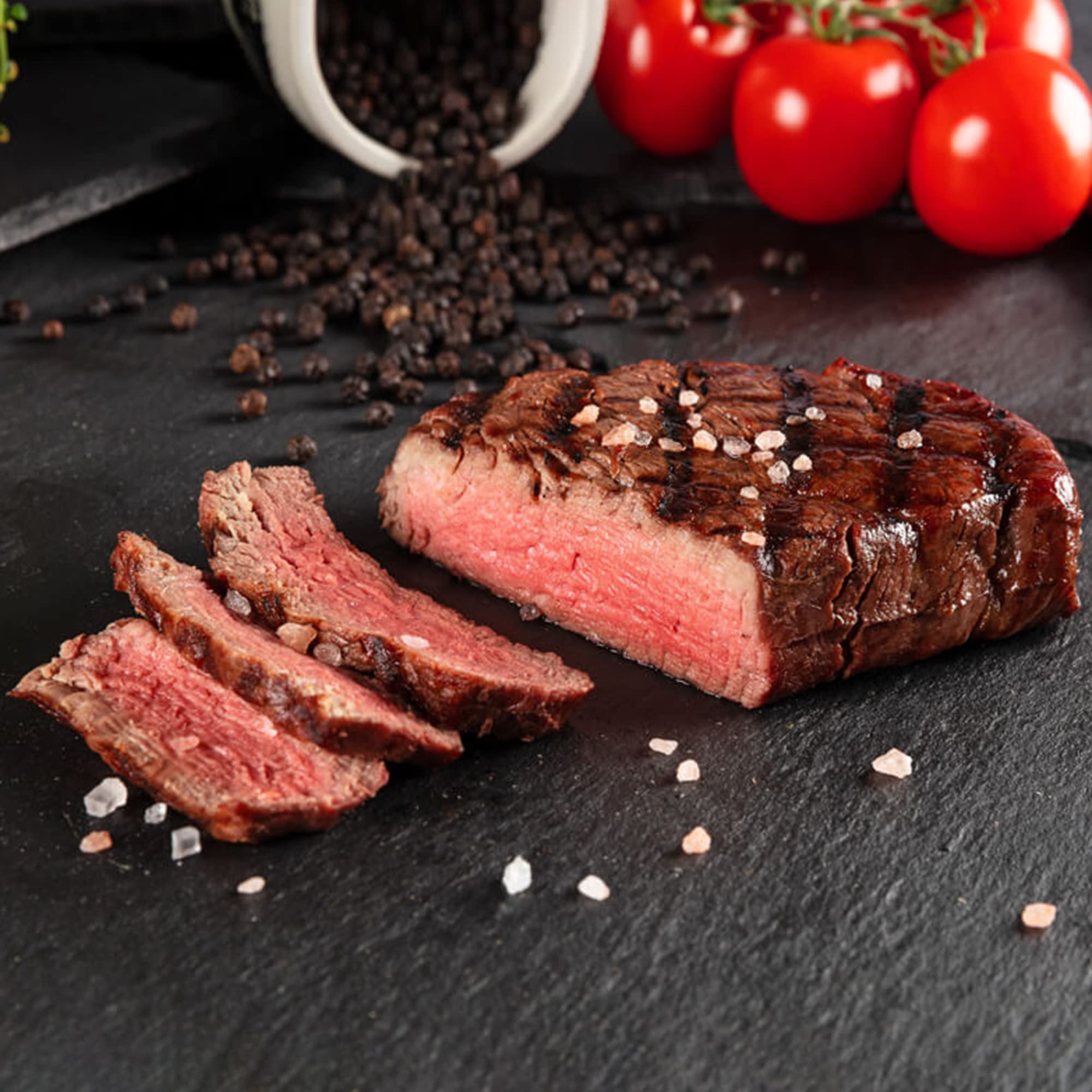 WURSTBARON® Filet-Set vom Jungbullen, Steaks aus deutscher Herkunft, aromatisches und saftiges Grillfleisch, Premium-Qualität aus Bayern, Grillpaket mit 4 Steaks
