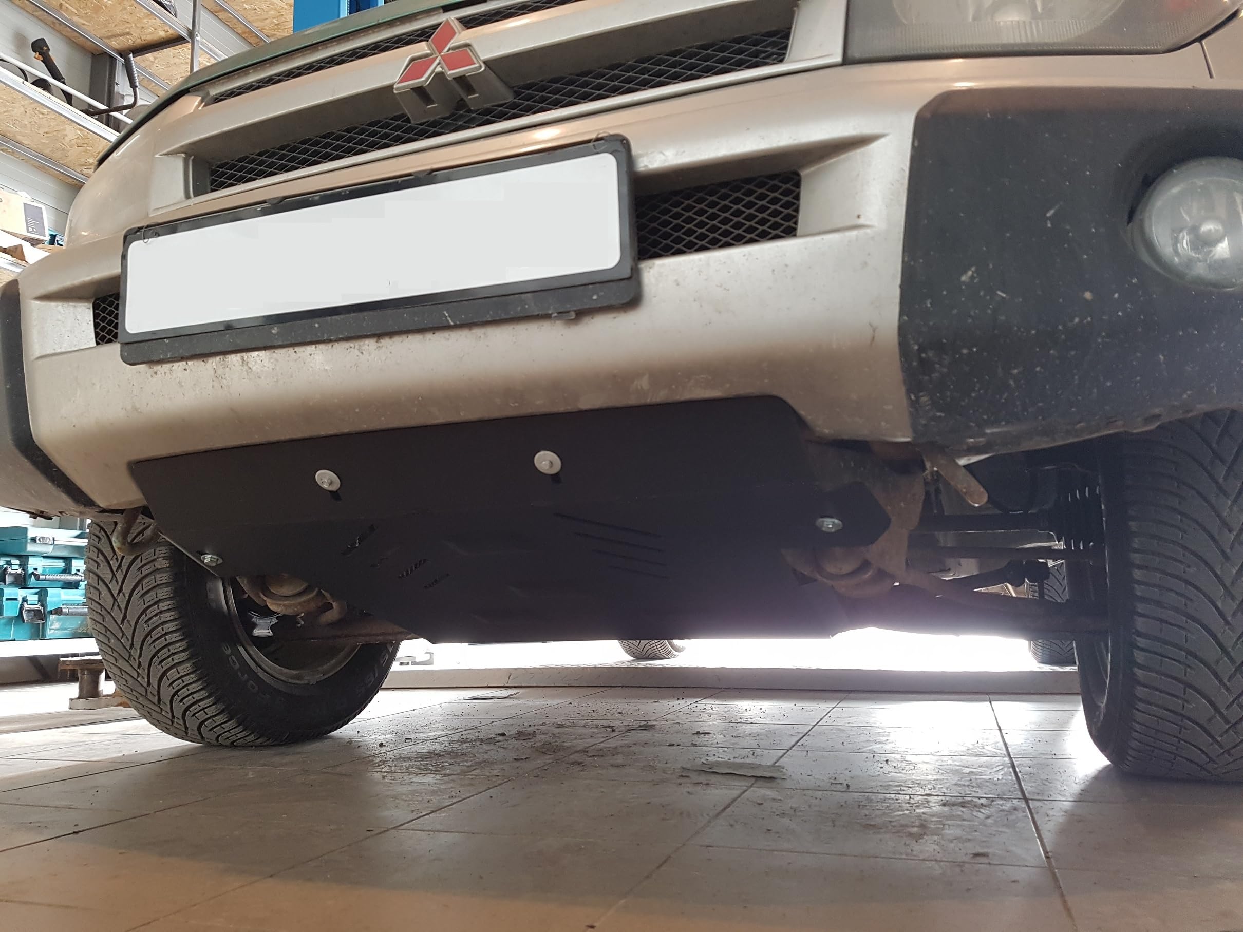 Protección metálica bajo motor compatible con Mitsubishi Pajero Pinin - (1997-2007)