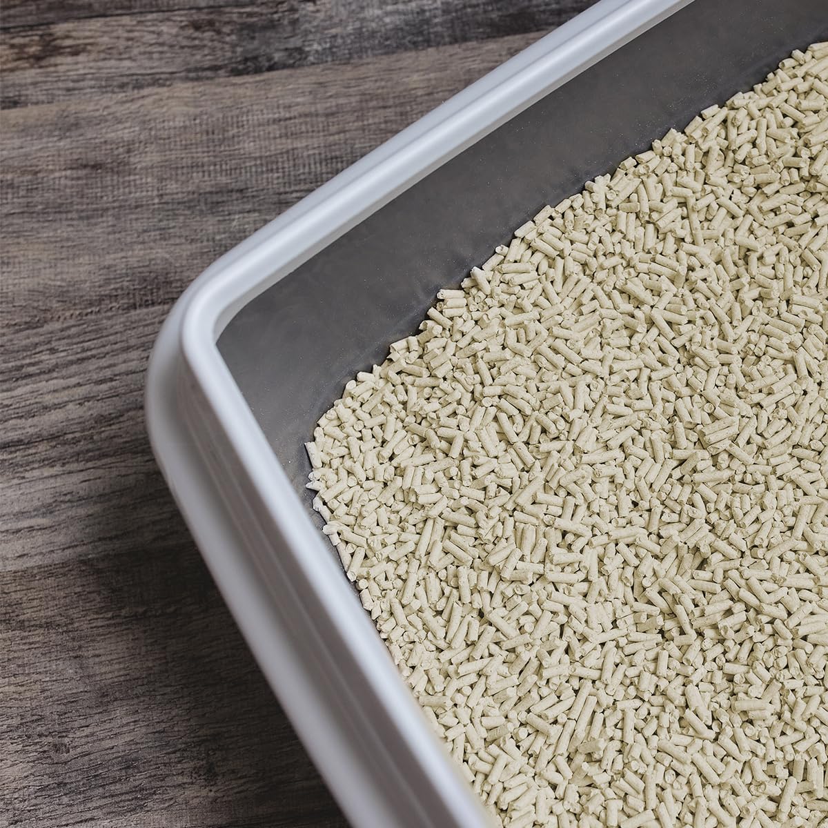 Cat&Rina 5,5 l kuweta dla kota tofu. Żwirek dla kota zbrylający roślinny. Do 30 dni użytkowania. Utylizuje się w organicznej lub toalecie. Piasek przeciwzapachowy, klasyczny zapach, 6 szt