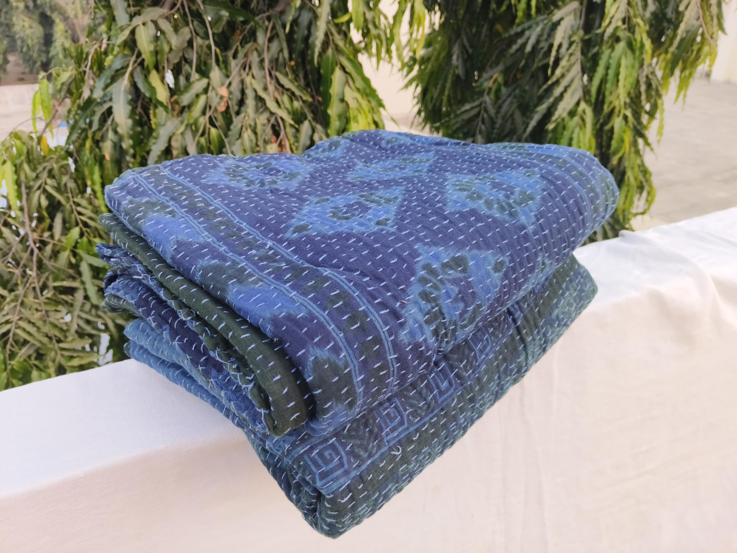 Indigo Blue Dye Cotton Kantha Throw Quilt Handmade Throw Blanket Bedspread Cotton Boho Hippie Quilt Bedspread Vintage Kantha Throw Handmade (Queen: -90