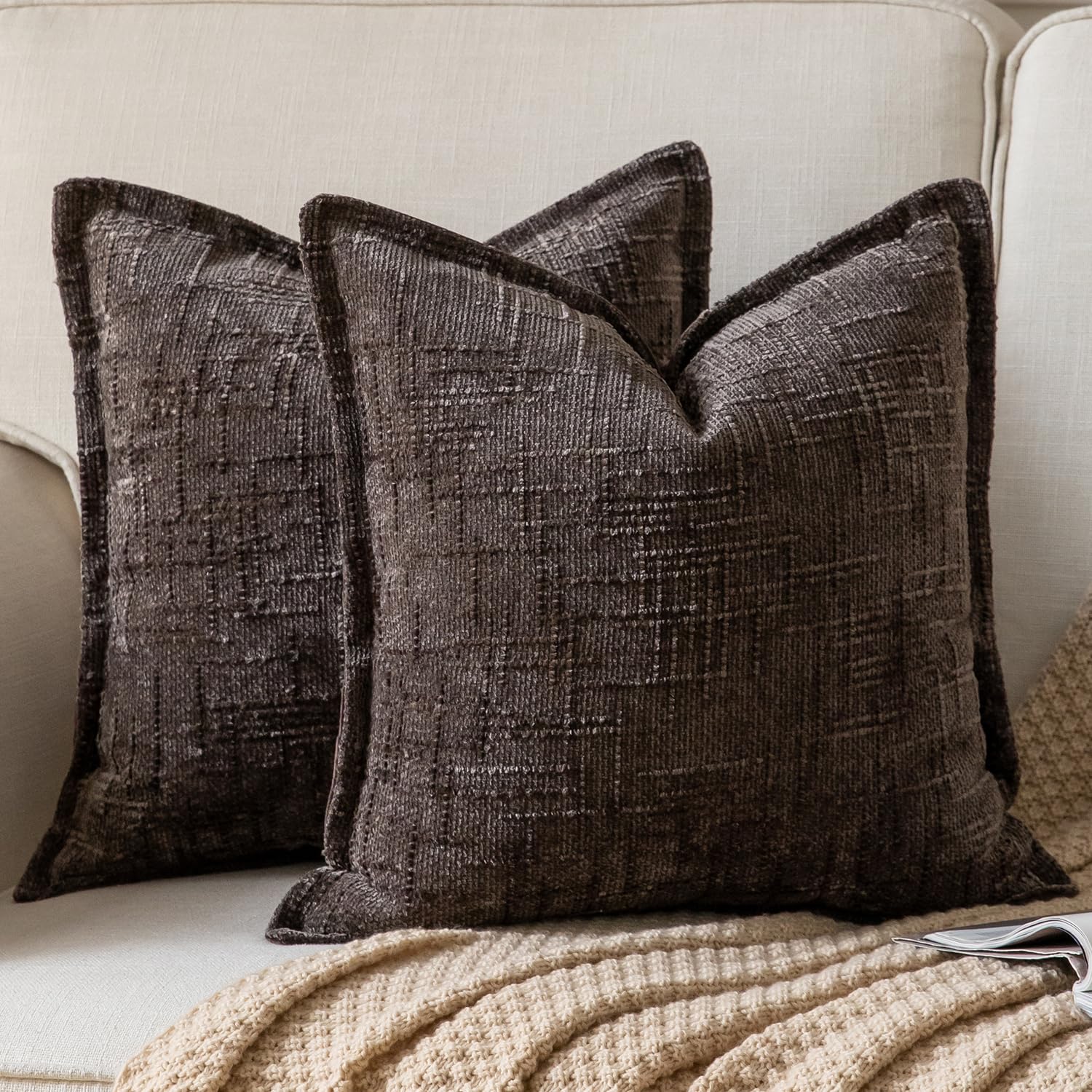 YAERTUN Chenille Cushion Covers 60x60 cm 24x24 inch Set of 2 Textured Broadside Soft Cozy Velvet Throw Pillow covers Farmhouse Boho Decorative Pillow Cases for Couch Bed Sofa Livingroom Coffee