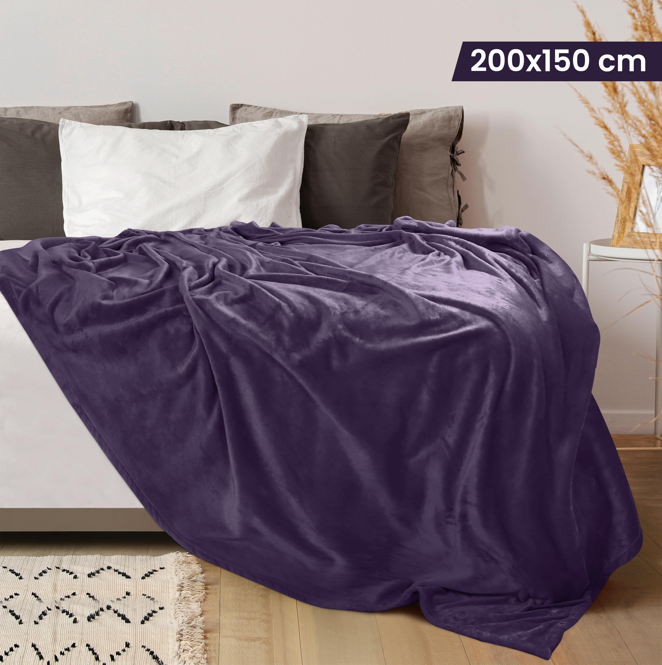 Utopia Bedding Coperta Pile Blanket [150x200 cm, Viola] Coperta Calda per Letto, Divano, Sedia e Divano - 300 GSM Morbida, Accogliente e Spessa per Tutte le Stagioni