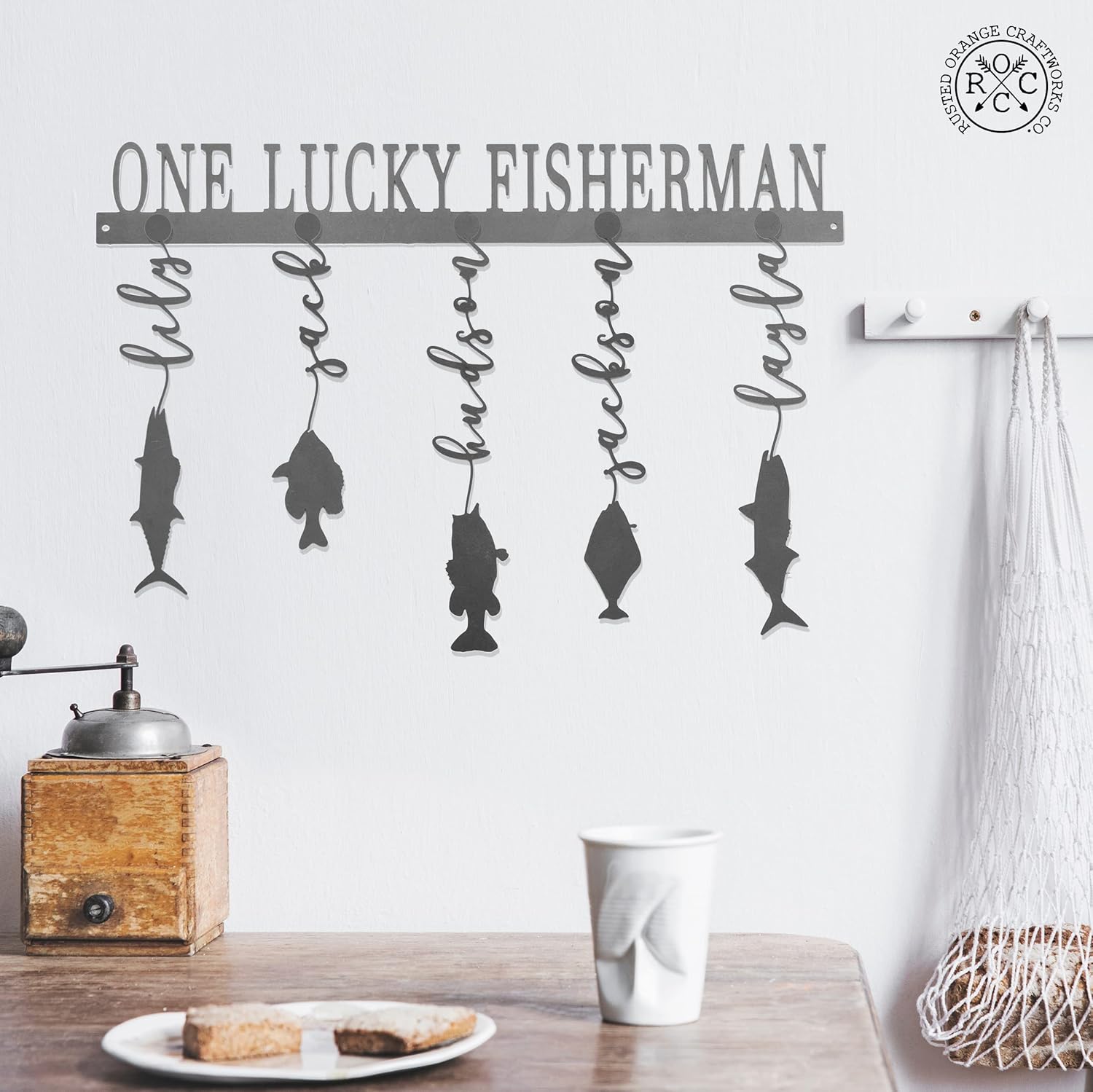 Reely Great Family Names Fish Sign Personalized – Custom Metal Wall Art for Fishermen, Unique Gift from Family, Fishing-Themed Home or Cabin Décor, Personalized Fish Wall Decoration for Dad, Grandpa, or Husband