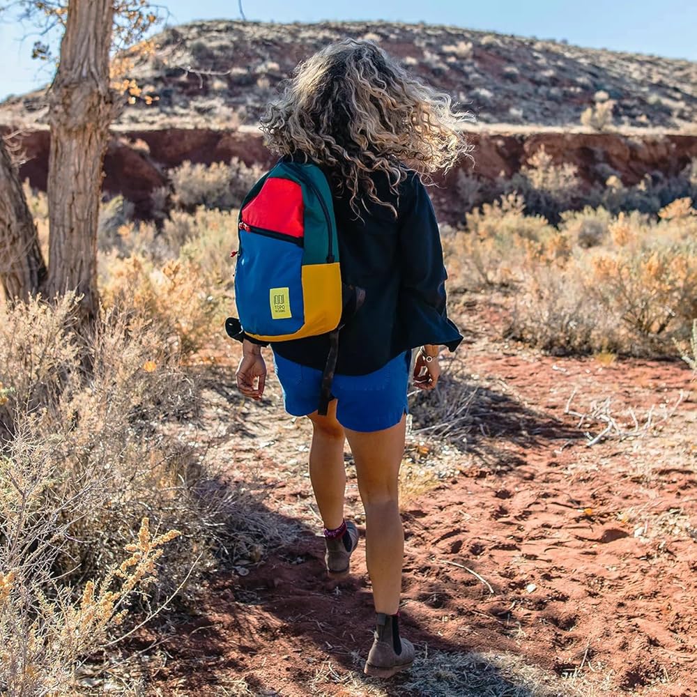 Amazon.com: Topo Designs Unisex Light Pack, Beetle/Spice, One Size