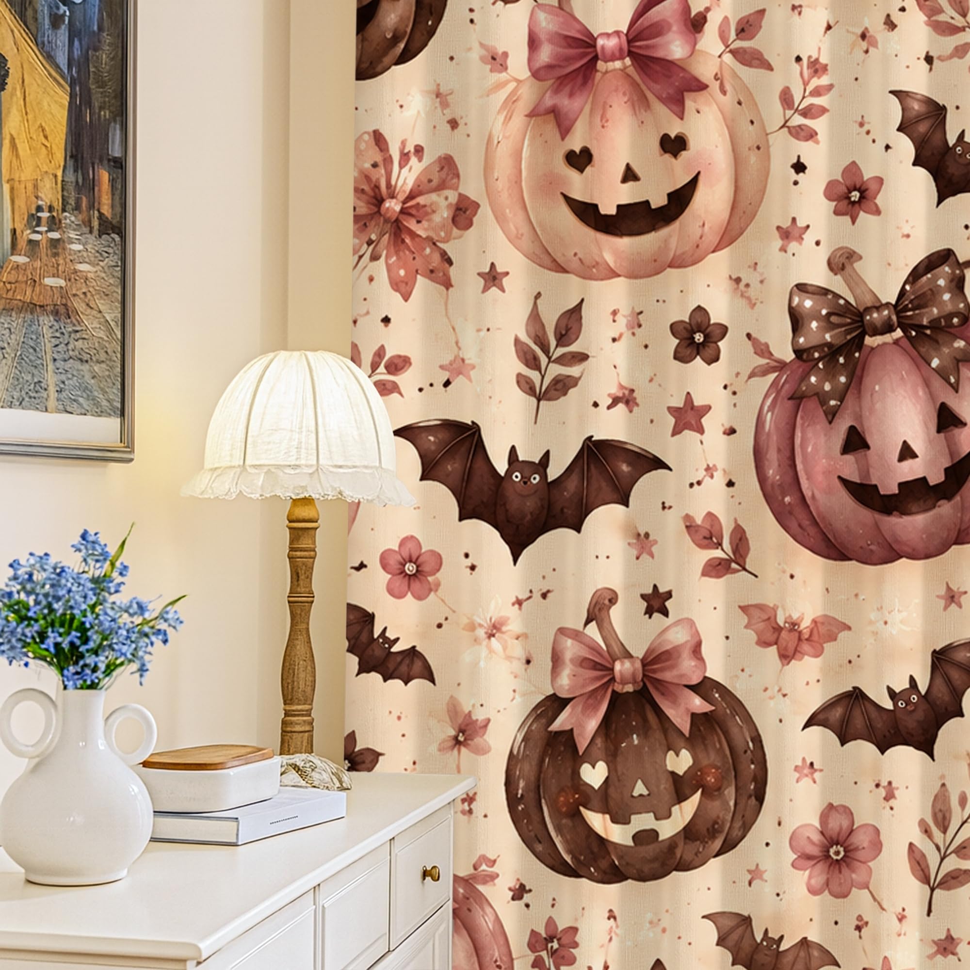 Rideaux occultants haut de gamme au tombé fluide et motifs d'Halloween artistiques pêche