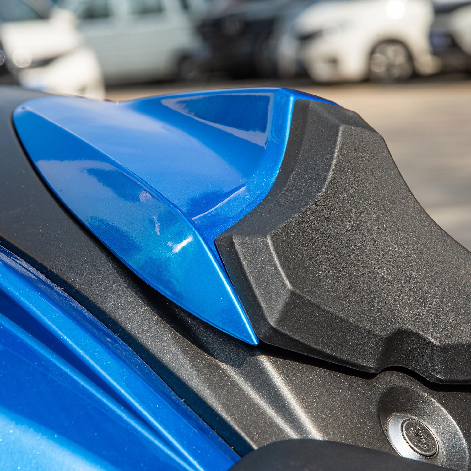 Couvercle de Capot de siège Passager arrière en ABS pour Moto Compatible avec S-uzuki GSXS750 GSX-S 750 2017-2023 2018 2019 2020 2021 2022 (Bleu)