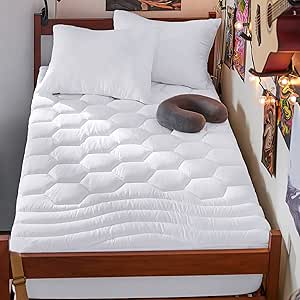 Bedsure Twin XL Mattress Pad - Soft Mattress Cover for College Dorm, Extra Long Twin Quilted Fitted Mattress Protector with 8-21&#34; Deep Pocket, Breathable Fluffy Pillow Top, White, 39x80 Inches