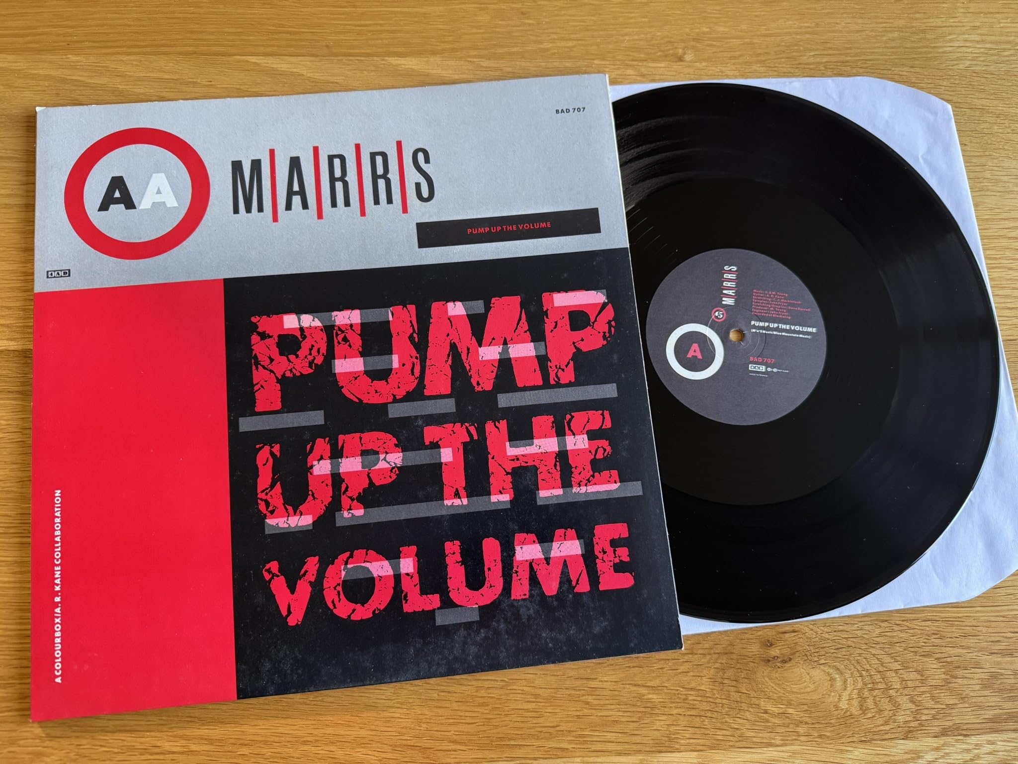 MARRS - PUMP UP THE VOLUME 12in [23115] by : Amazon.co.uk: CDs & Vinyl