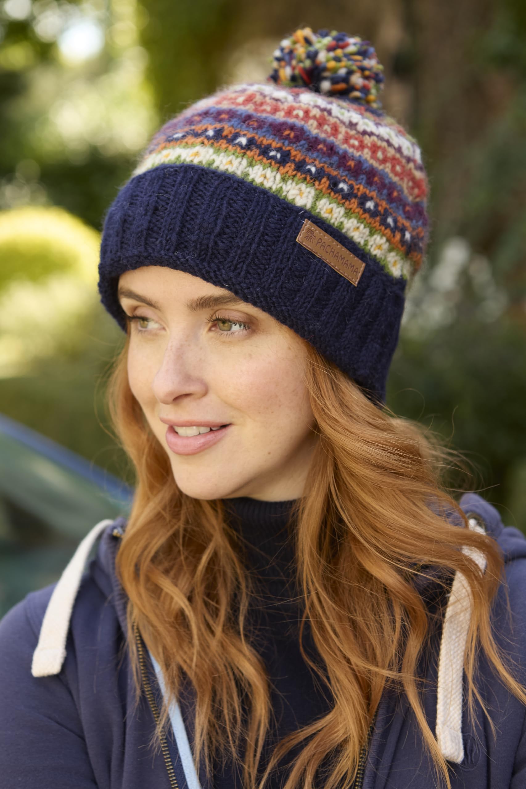 Handmade: Fairtrade Bobble Beanie, Pachamama Colorado Roll Back, damska