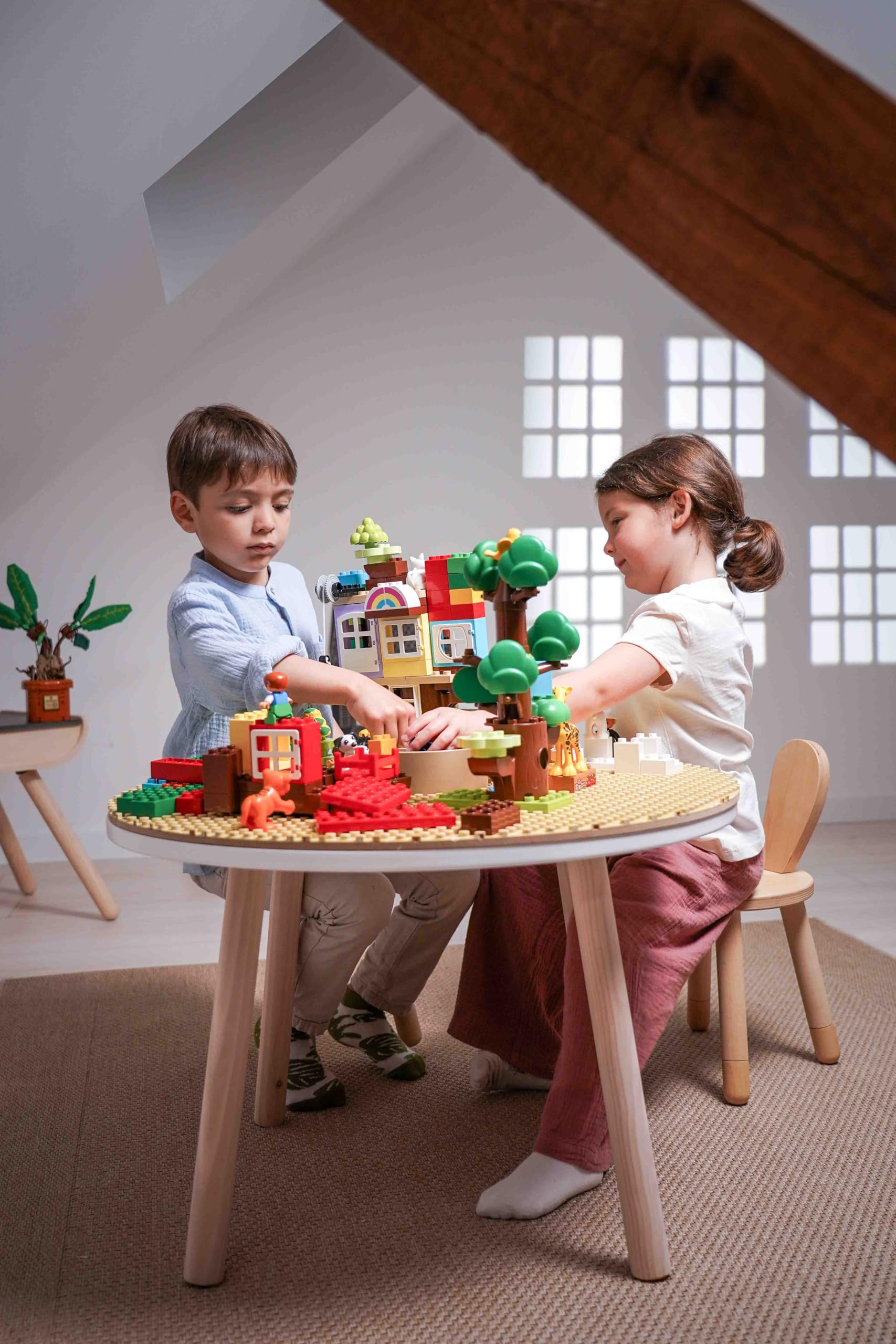 Imagin’Table – Table créative pour Enfants – Design évolutif – Table Seule avec Feuilles de coloriage – by Drawin’Kids®
