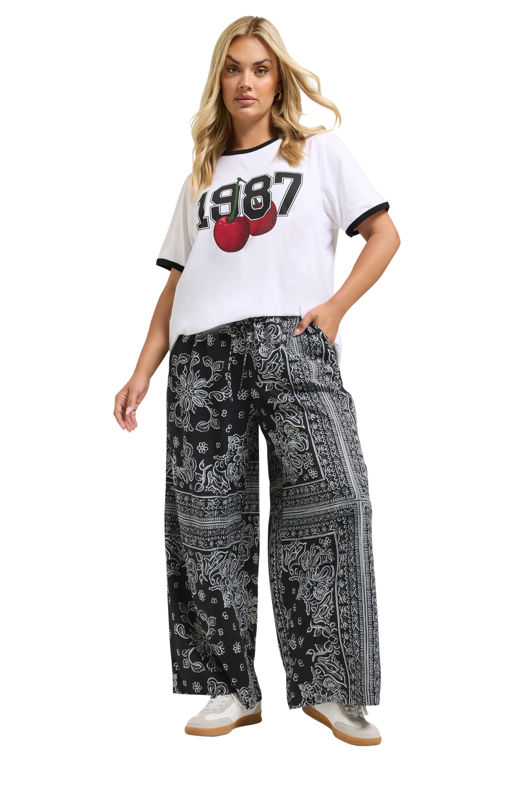 Yours Women's Black Paisley Wide Leg Trousers In Size 22-24