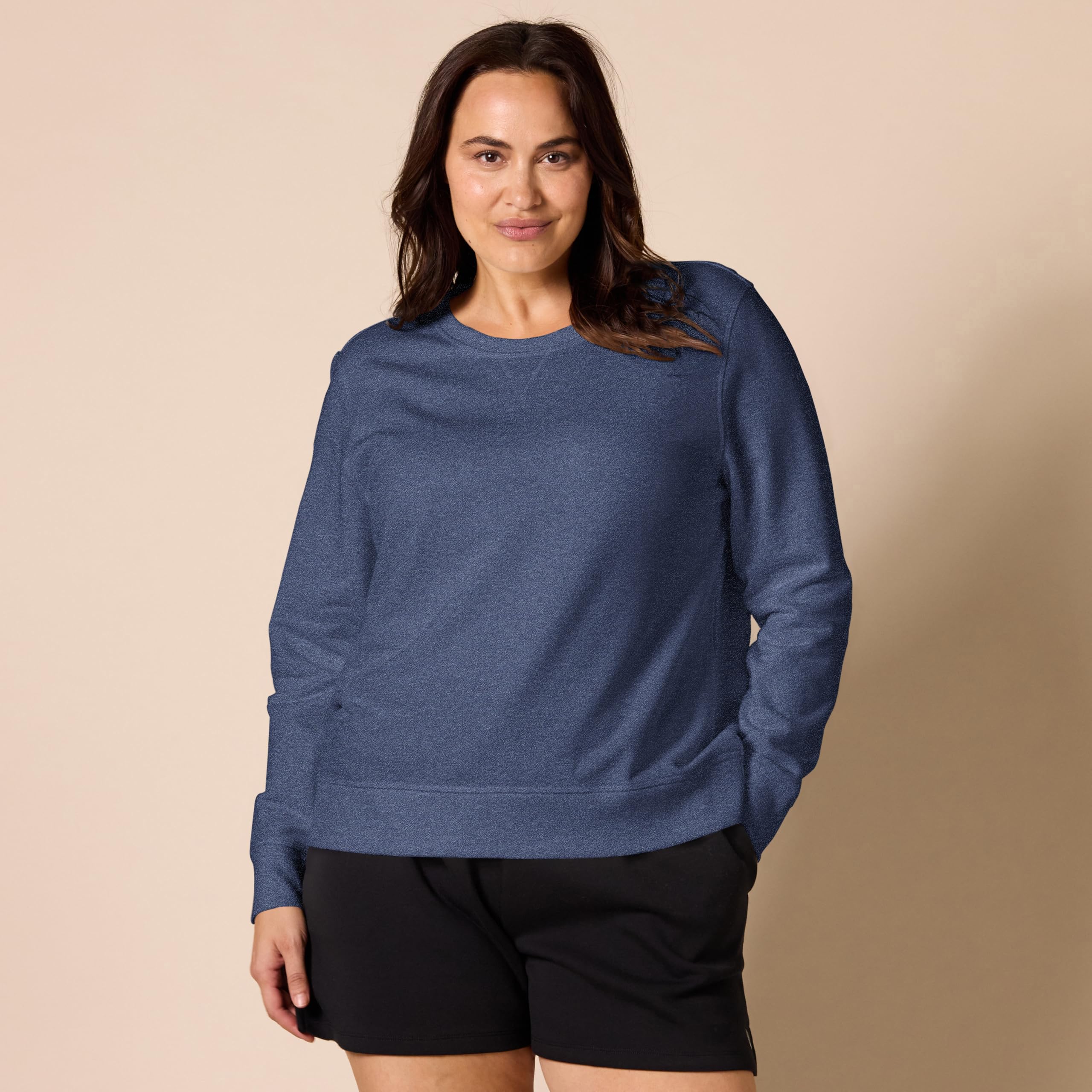 Amazon Essentials Mujer Sudadera con Cuello Redondo de Forro Polar (Disponible en Tallas Grandes) — view 171