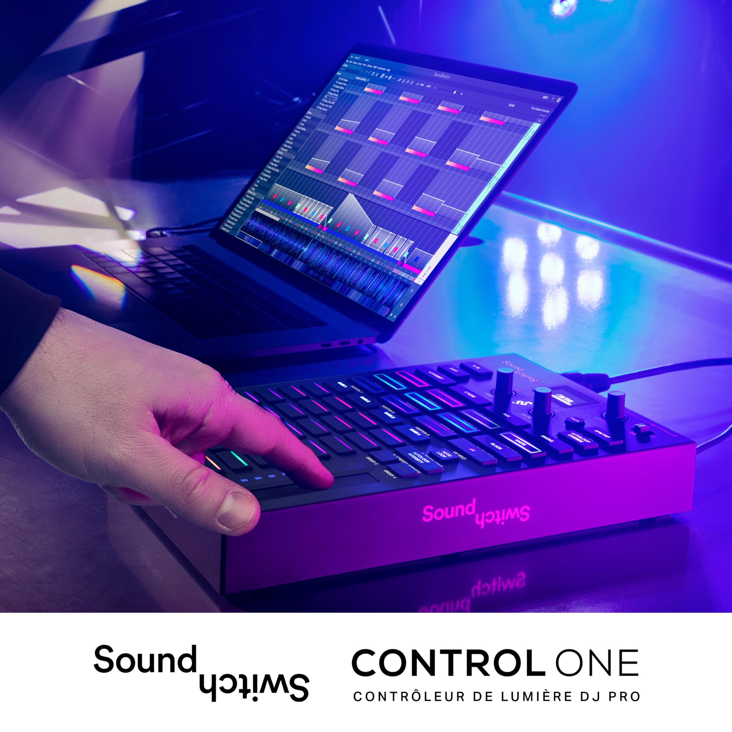 SoundSwitch Control One - Contrôleur de Lumière DMX Pour DJ, avec Trois Mois D'accès au Logiciel SoundSwitch et Prise en Charge de DMX et Phillips Hue