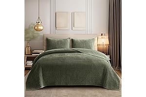 SHALALA Velvet King Quilt: Indulge in Exuberant Comfort