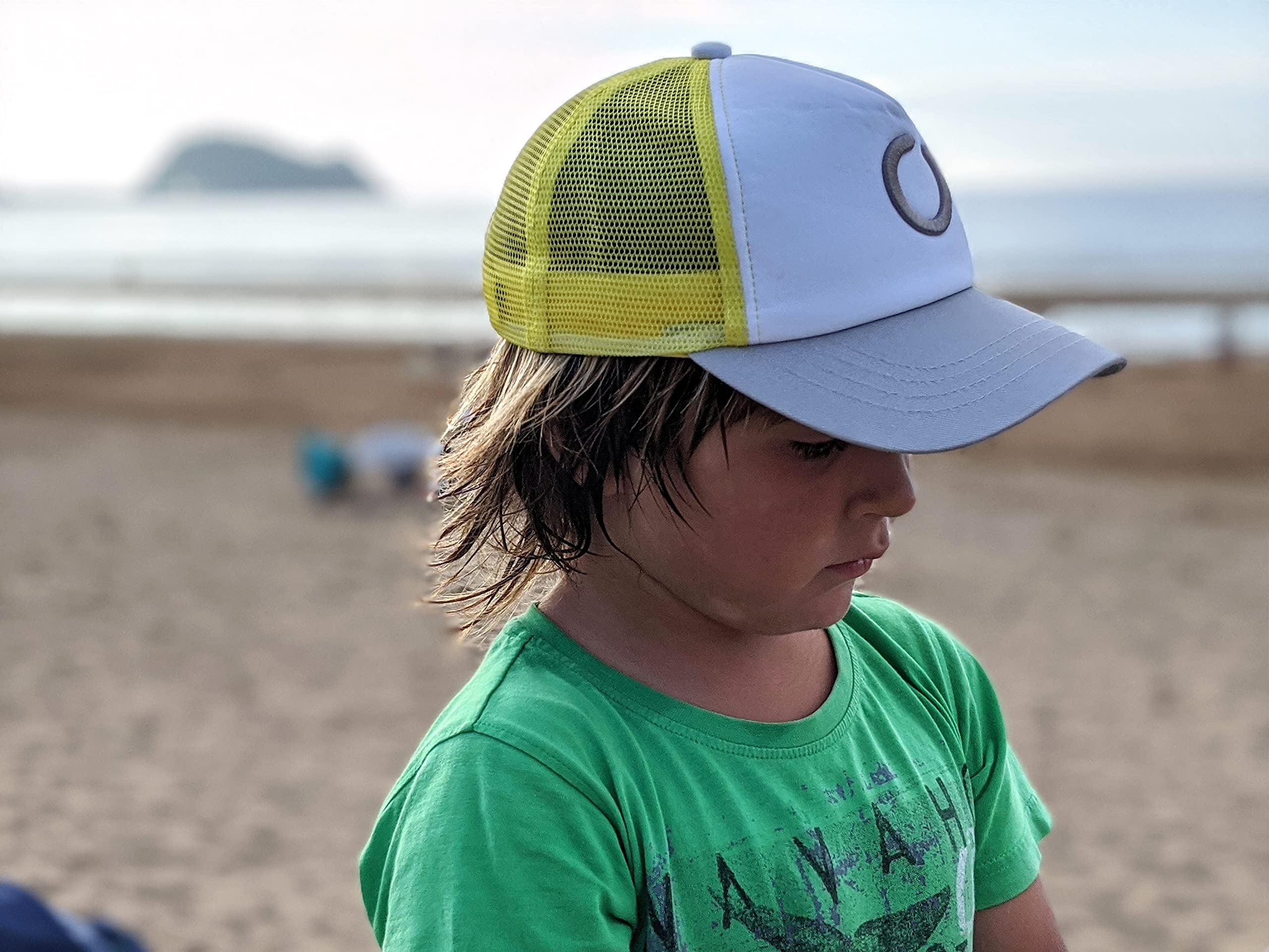 Gorra UPF50+ para Niñas, Niños y Adolescentes - Visera Infantil con Máxima Protección Solar contra los Rayos UV Ultravioleta -Con Bolsa a Juego - Cómoda y Ajustable - Con Banda Anti-Sudor