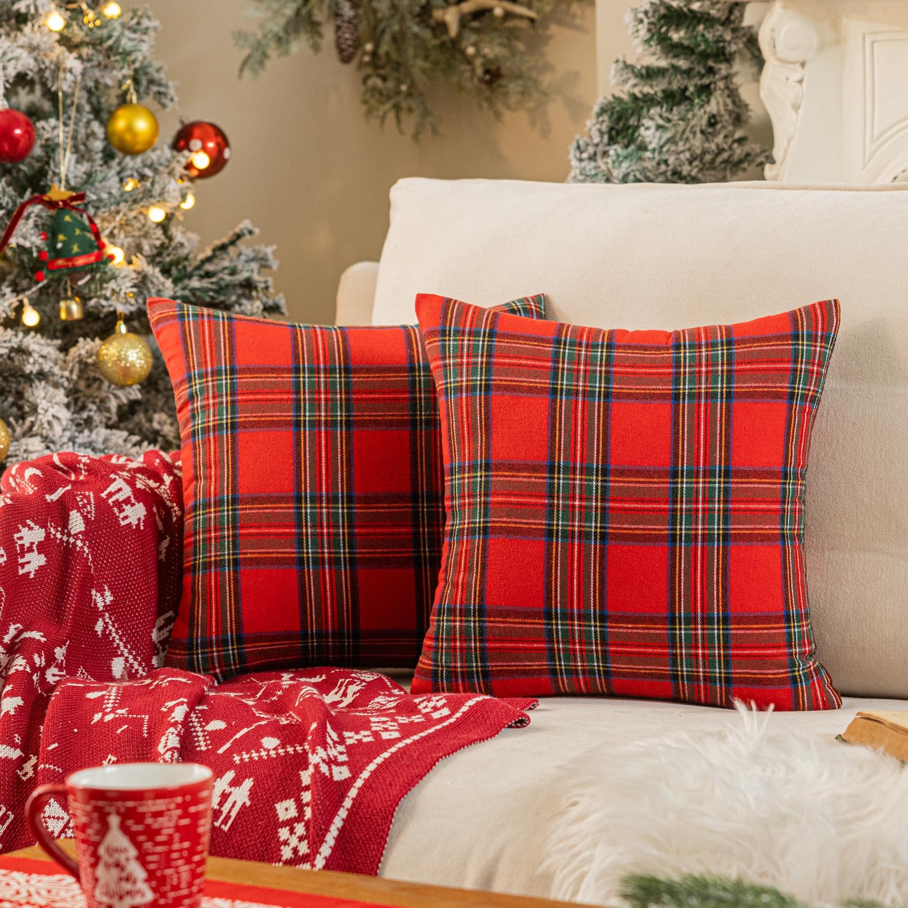 Housses de coussin de Noël 45x45 en tartan rouge et finitions de style ferme haut de gamme