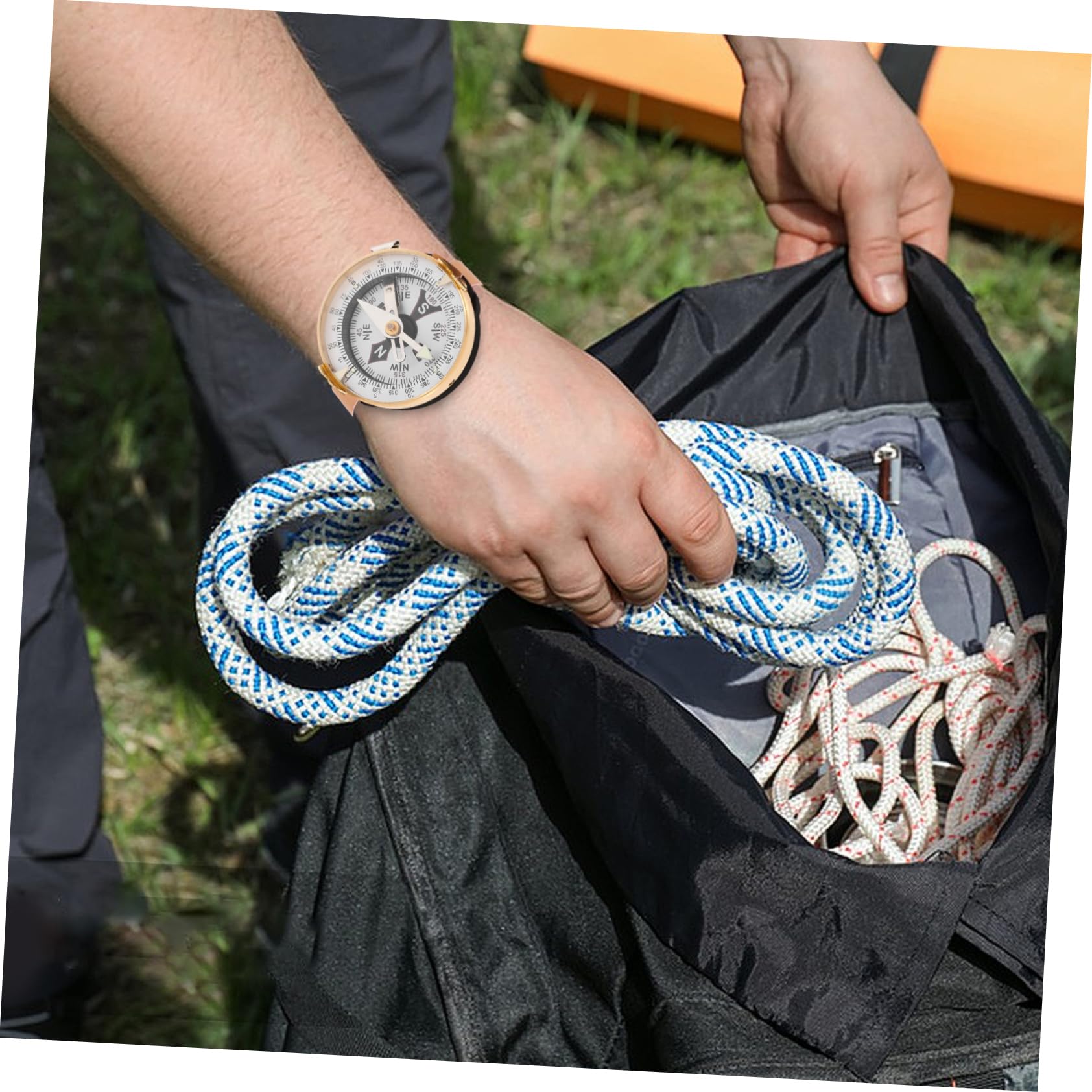 Brújula Rusa Luminosa De Supervivencia para Camping Brújula De Orientación Portátil para Actividades Al Aire Accesorio De Navegación y Preciso