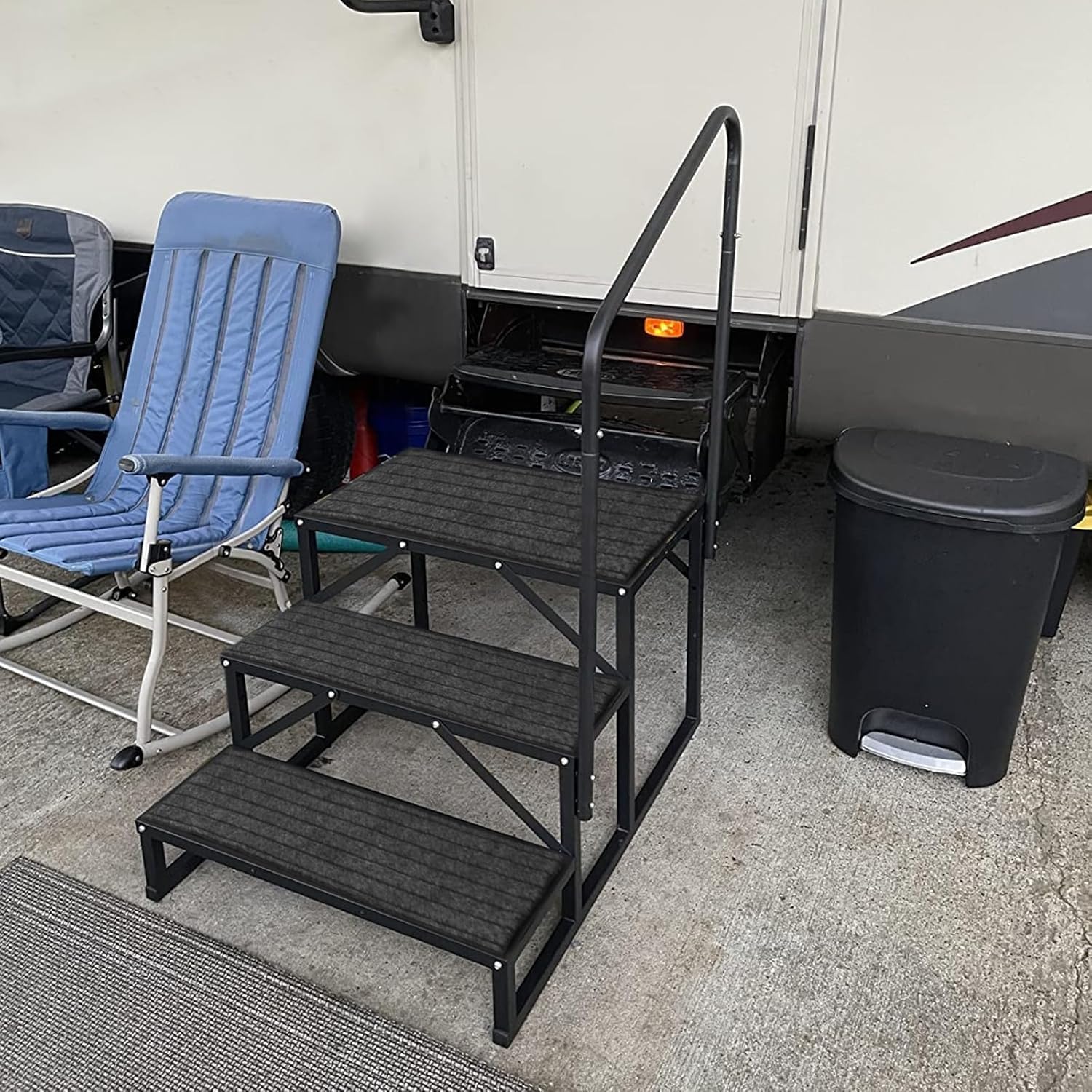 RV Steps with Handrail, 4-Step Anti-Slip Heavy Duty Stable Universal Stair for RV Travel Trailers Pool Hot Tub Trampoline