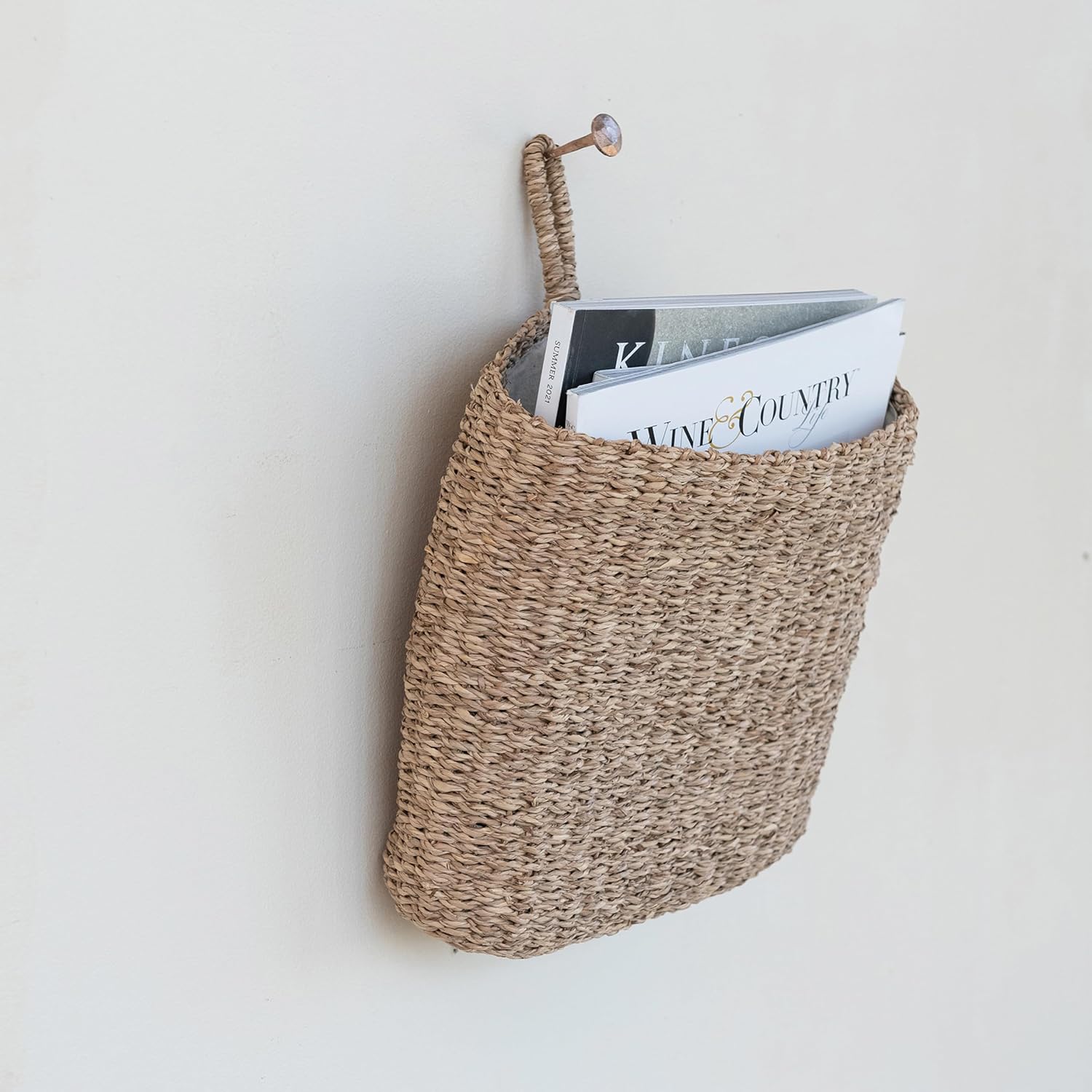 Creative Co-Op Hand-Woven Seagrass Wall Basket with Loop and Cotton Lining, Natural