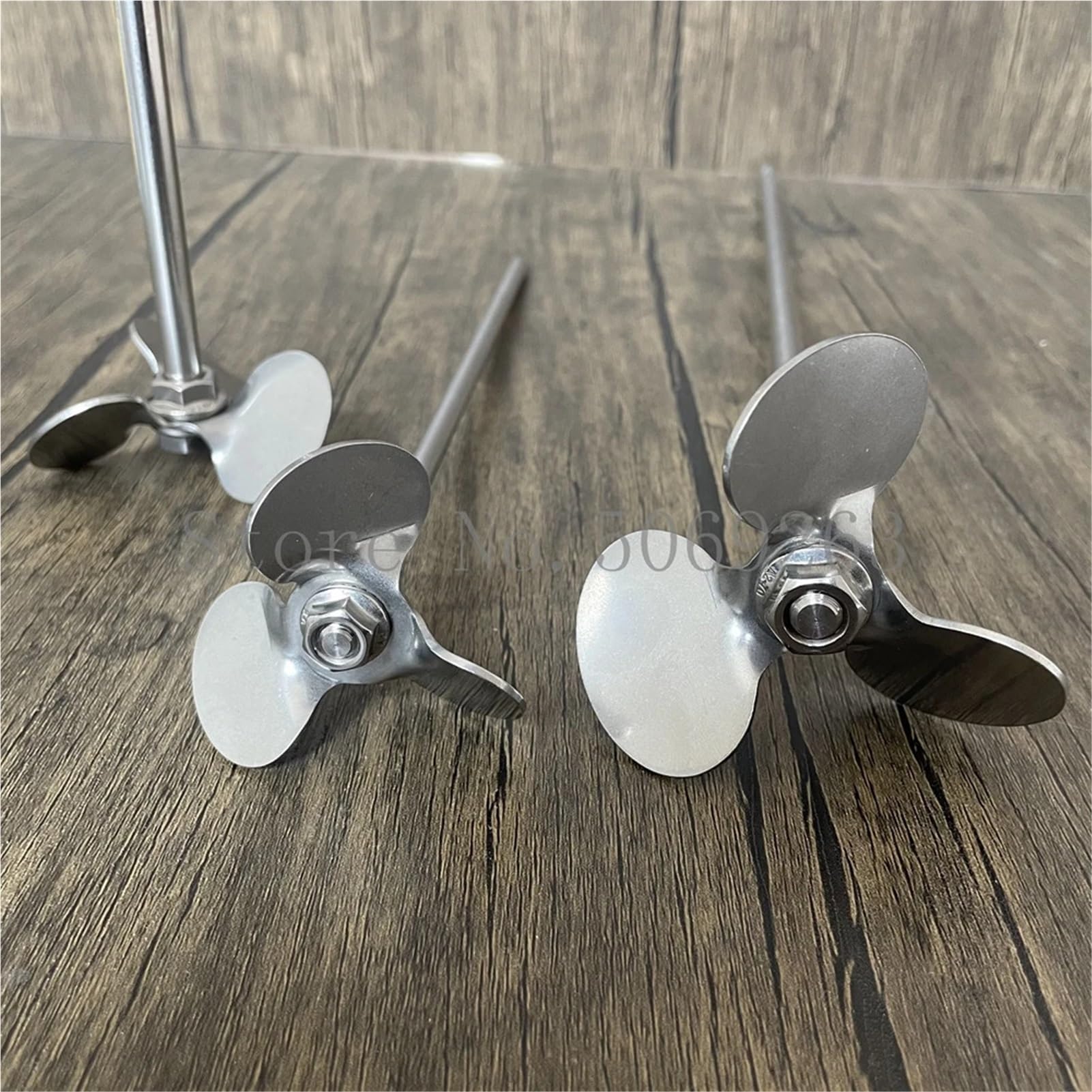 Paleta mezcladora, 1 juego de hélice de acero inoxidable de laboratorio giratoria de 40 mm a 120 mm de diámetro con tres palas y varilla agitadora. Ángulo de la pala: 30°.(120mm blade with rod)