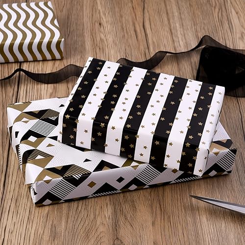 Miniatura 4 de PlandRichW Papel de regalo plegado negro, blanco y dorado, diseño mate, estrellas, rayas, ondulaciones, cuadros para cumpleaños, Navidad,