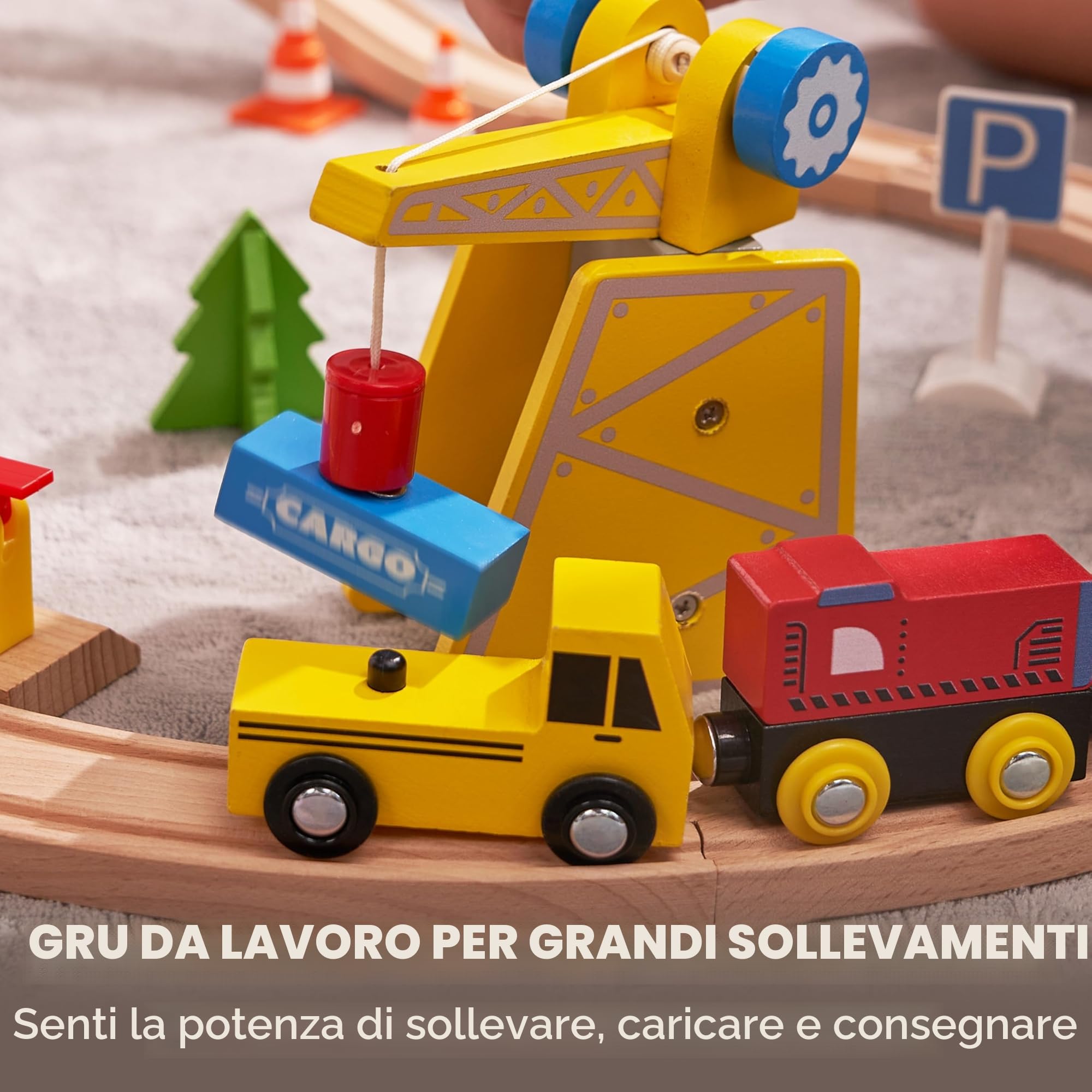 SYNCFUN 60 pezzi Montessori Set di Treni in Legno Giocattolo per Bambini 3 4 5 6, Pista Macchinine, Ferrovia Ingegneristica con Gru Magnetica, Treni e Accessori, Regalo per Bambini e Bambine
