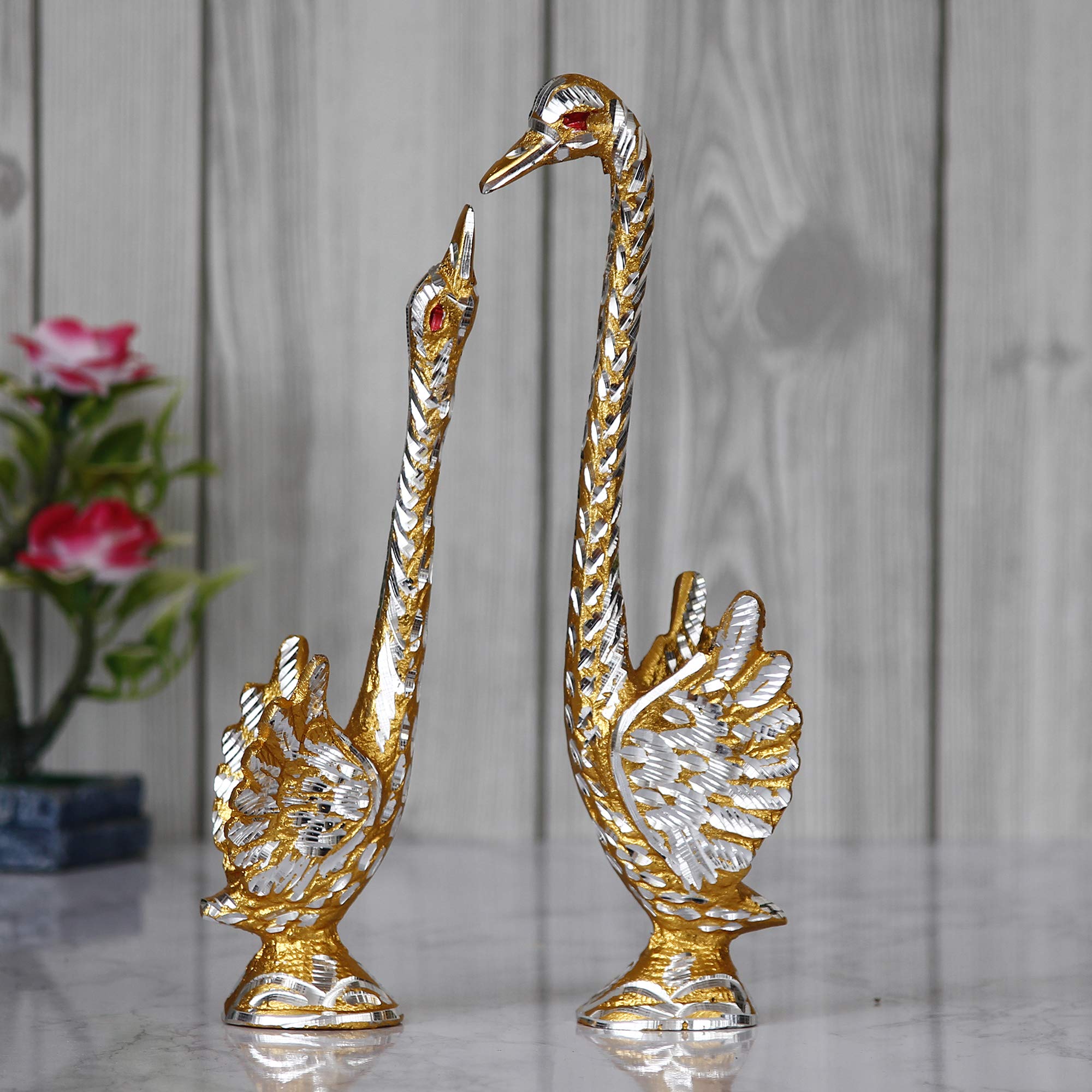 eCraftIndia Dancing Cute Swan Couple Statues Decorative Bird Figurines Showpieces (B08QNFK1H2) Amazon Price History, Amazon Price Tracker