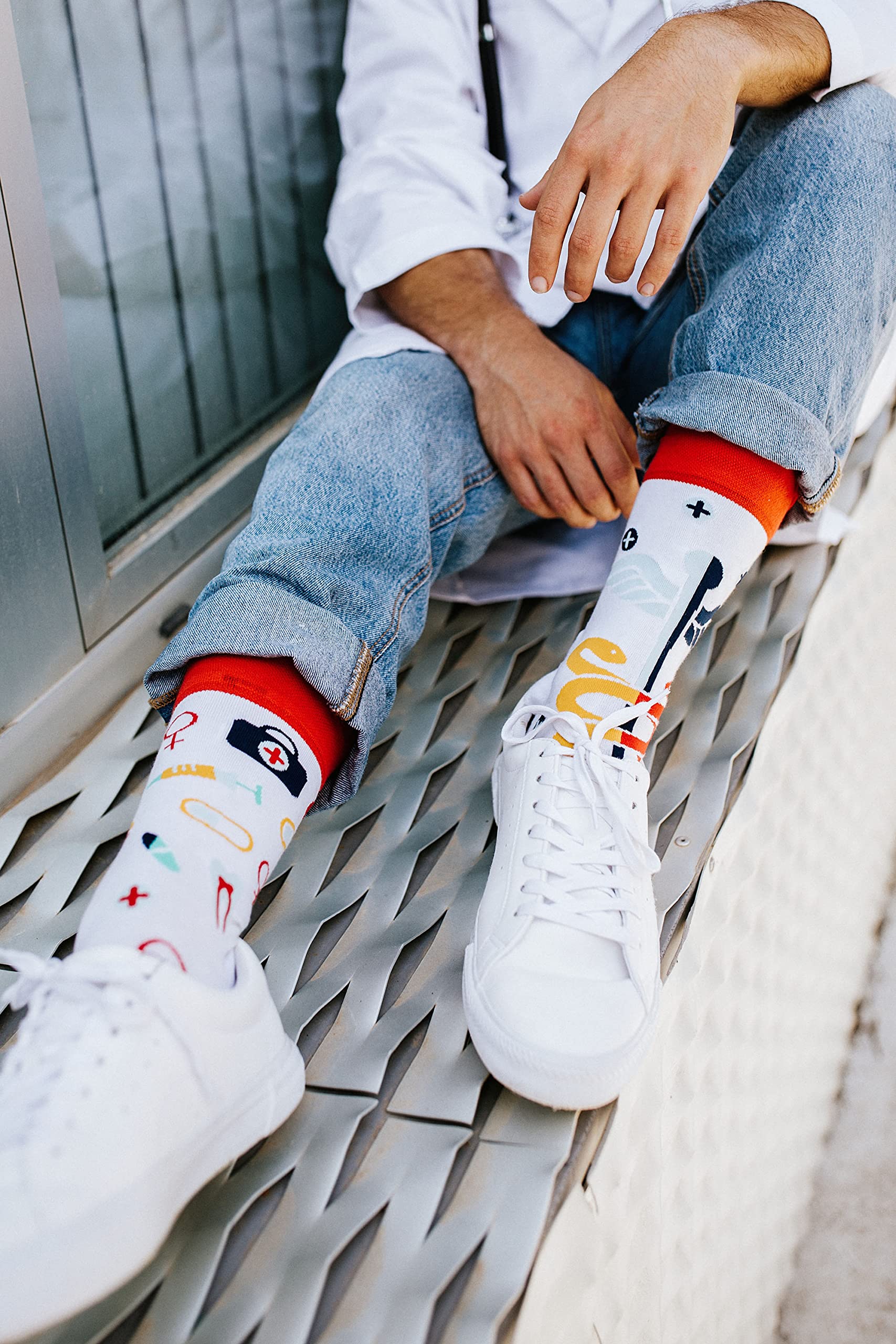 Dedoles Calzini Unisex Donna Uomo & Bambini Calze Cotone con tanti Design divertenti Calcio Bicicletta Piante Cavalli Regalo sinistra destra diversi