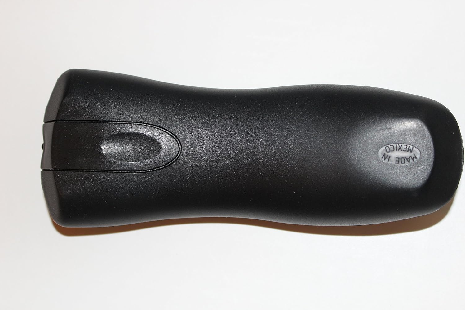 Lura view of the RCA CRK17TA1 remote control showing the battery compartment