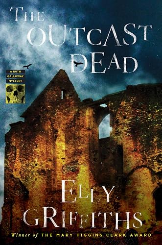 The Outcast Dead (Ruth Galloway)