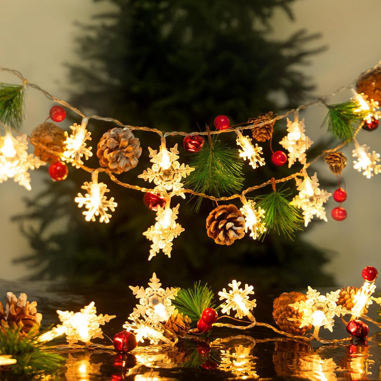 40 Led 12.47ft Christmas Snowflake Lights, Red Berry Pine Cone Christmas Lights Indoor, 8 Lighting Modes Lighted Garland Christmas for Outdoor Mantle Stairs Fireplace Decorations Warm White